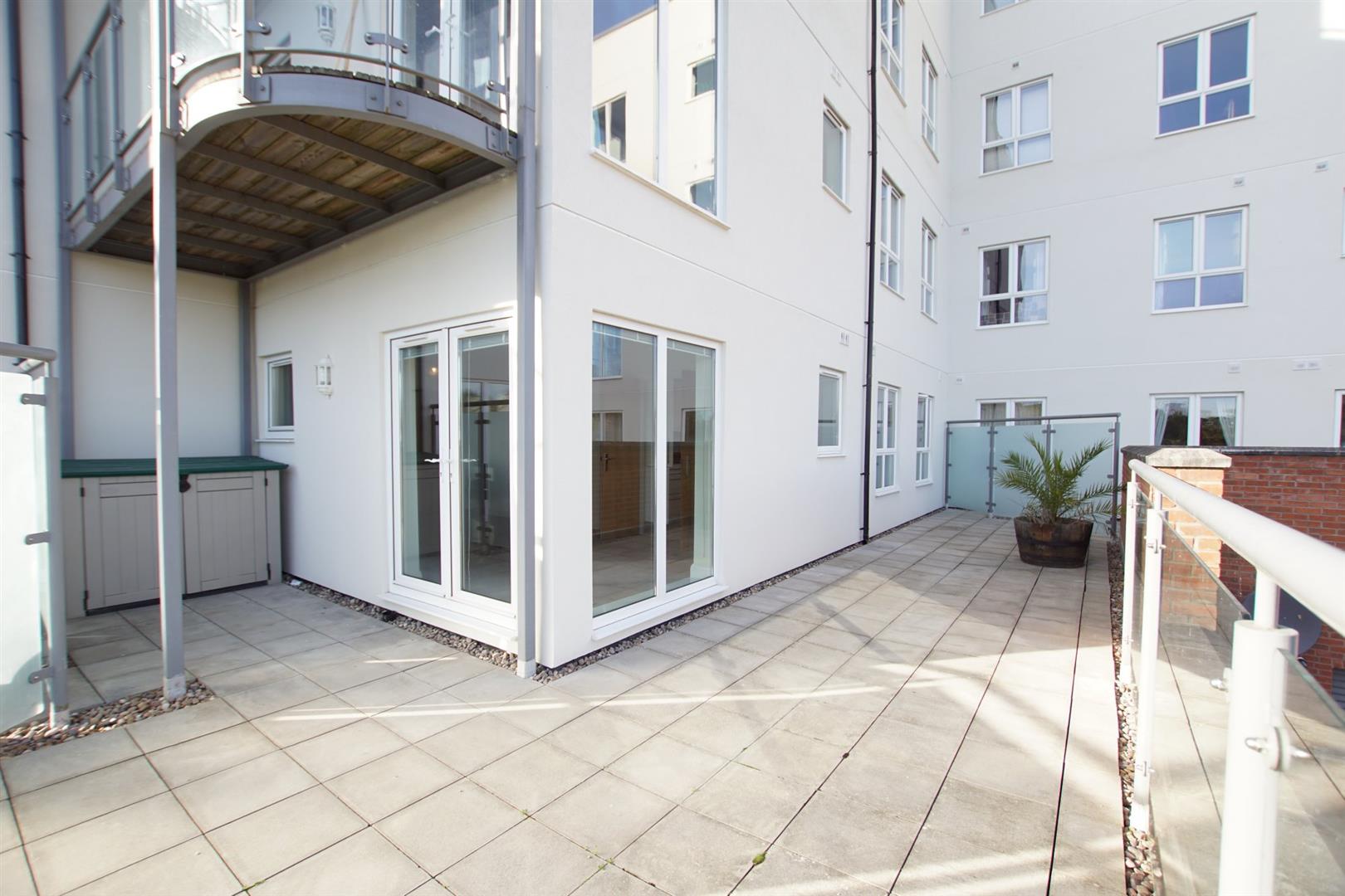 Bridge House, Sir Anthony Eden Way, Warwick 13