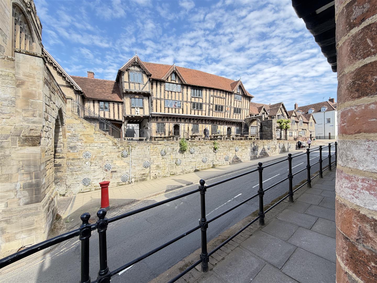 Leycester Place, Central Warwick 13