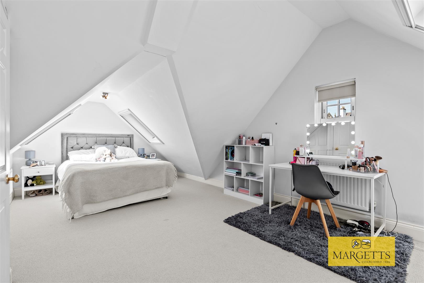 Castle Lane, Warwick 28