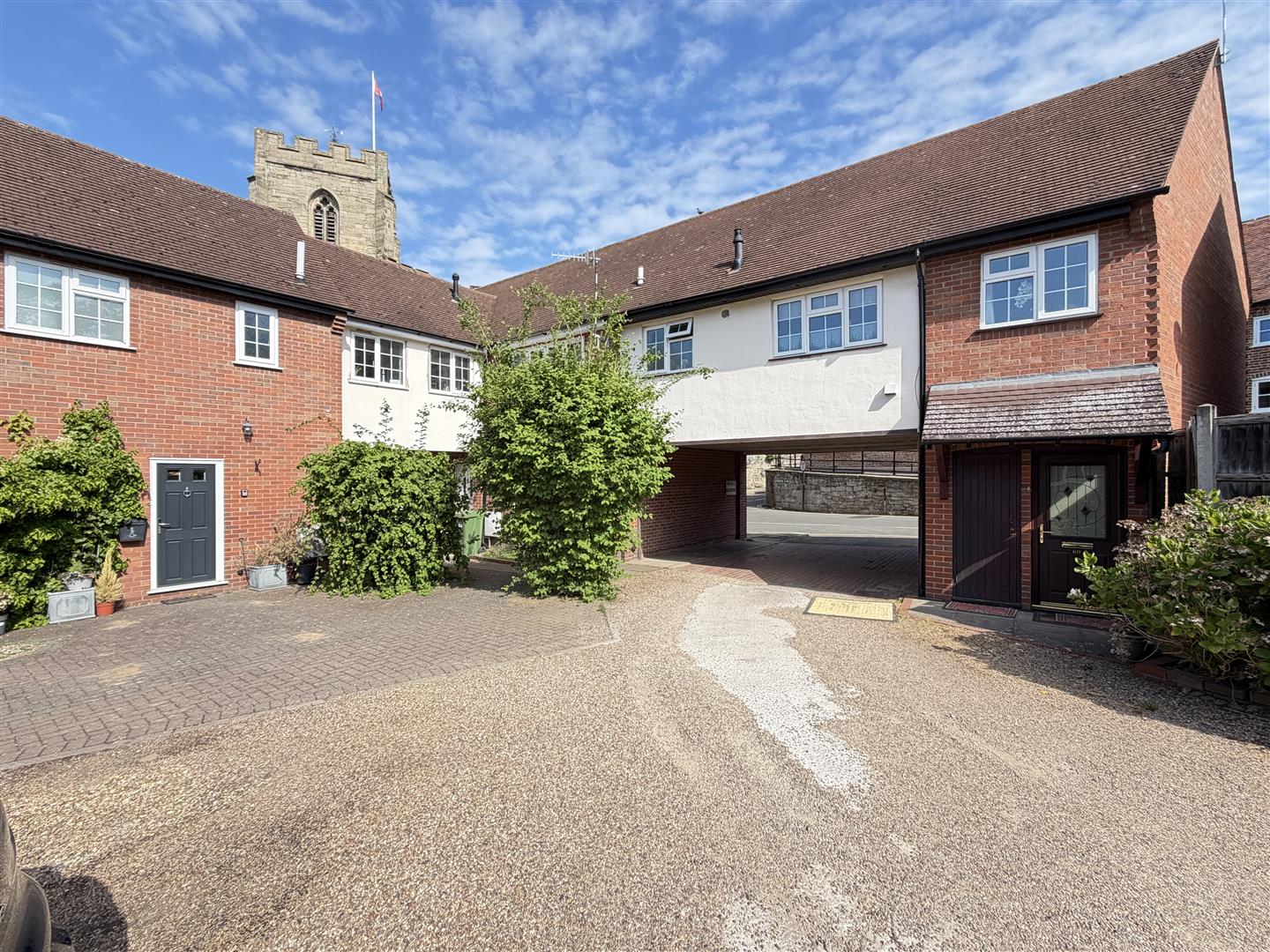 Leycester Place, Central Warwick 2