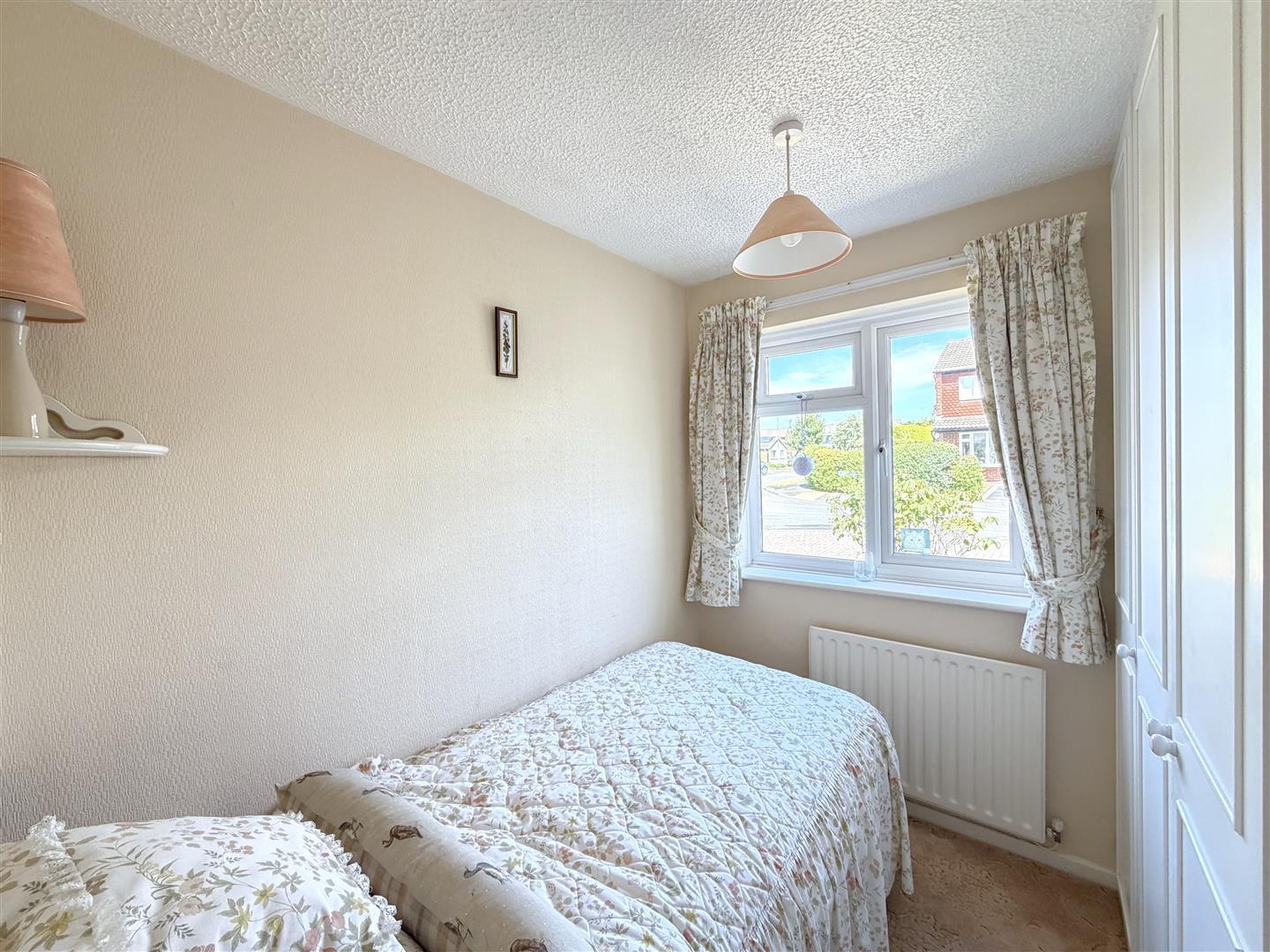 Hathaway Drive, Woodloes Park,  Warwick 12