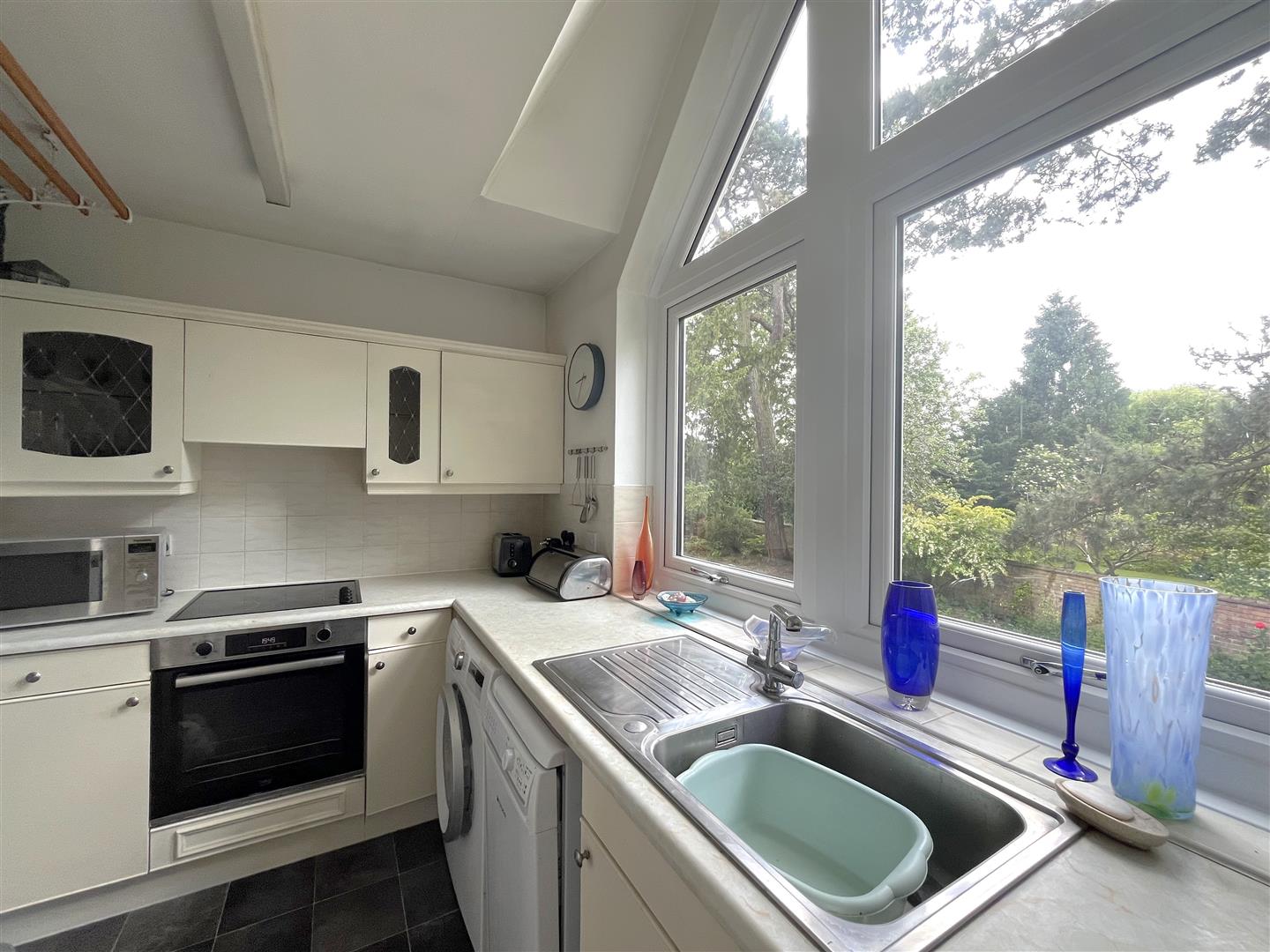 Coten End, Warwick 7