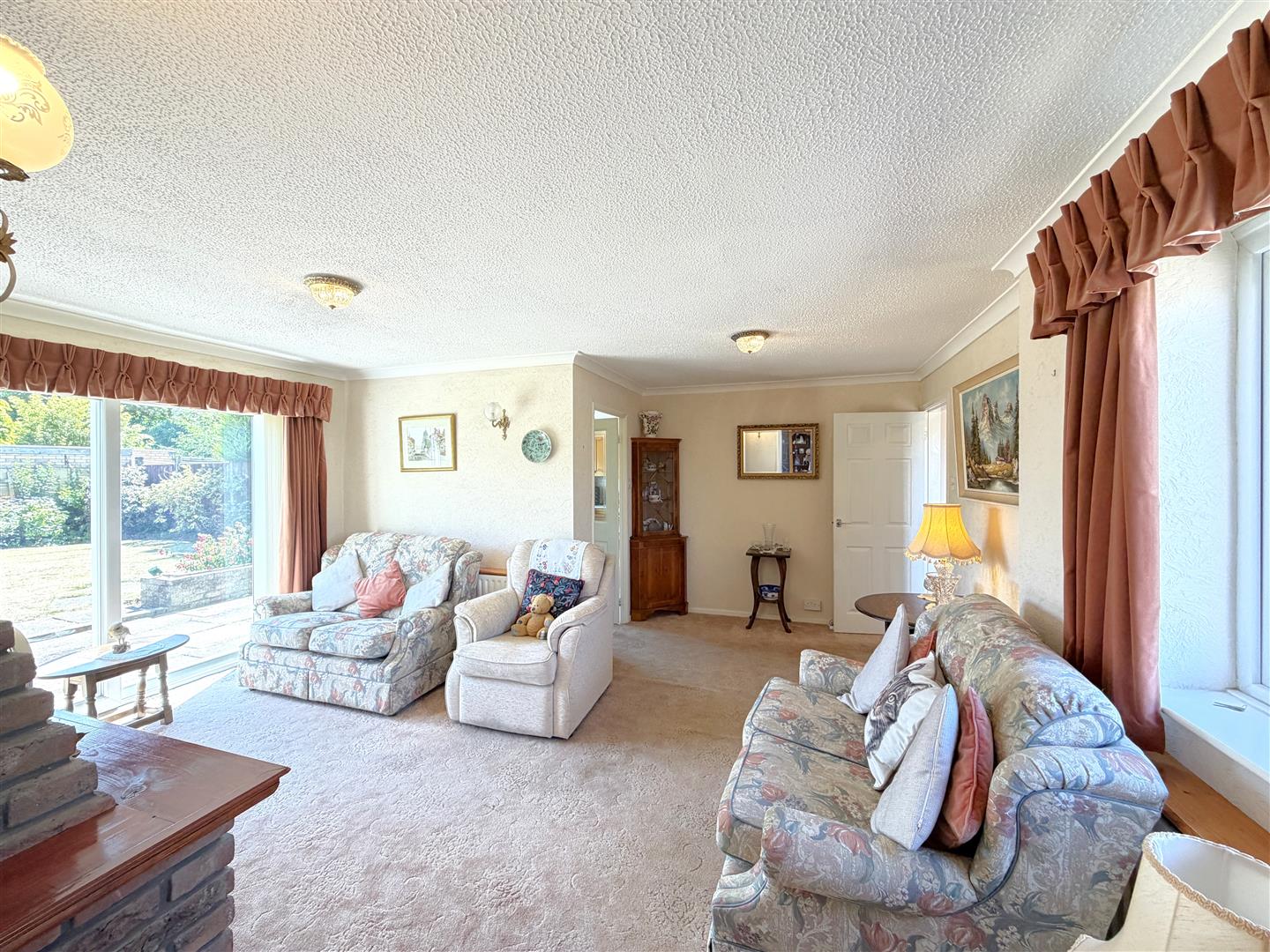 Hathaway Drive, Woodloes Park,  Warwick 9