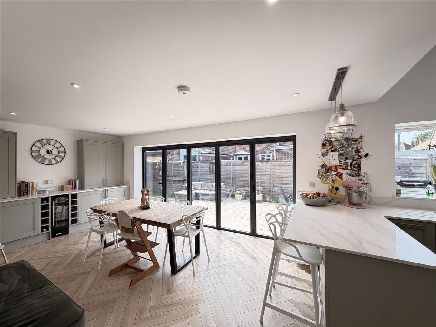 Stratford Road, Warwick 5