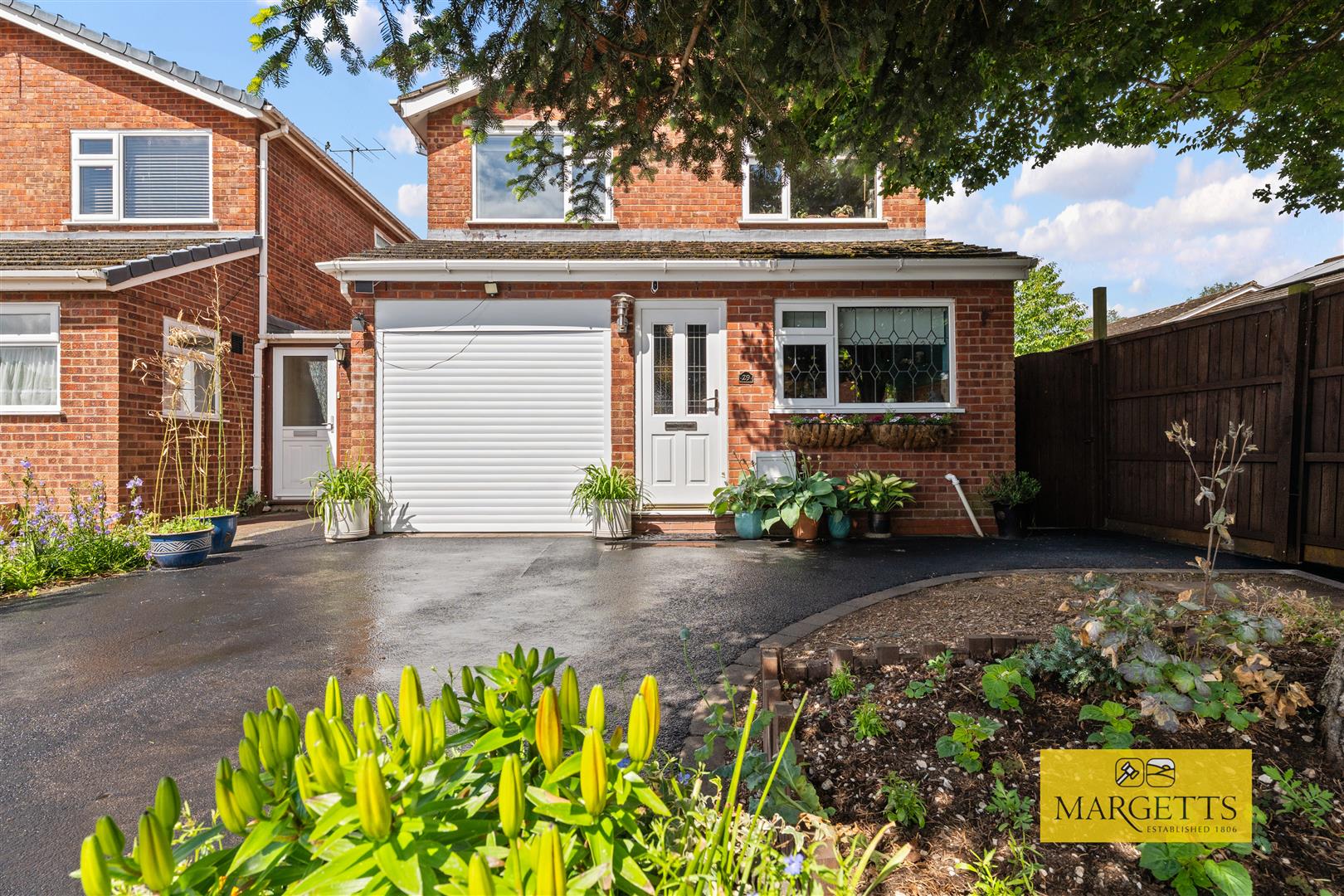 Brese Avenue, Woodloes Park, Warwick 2
