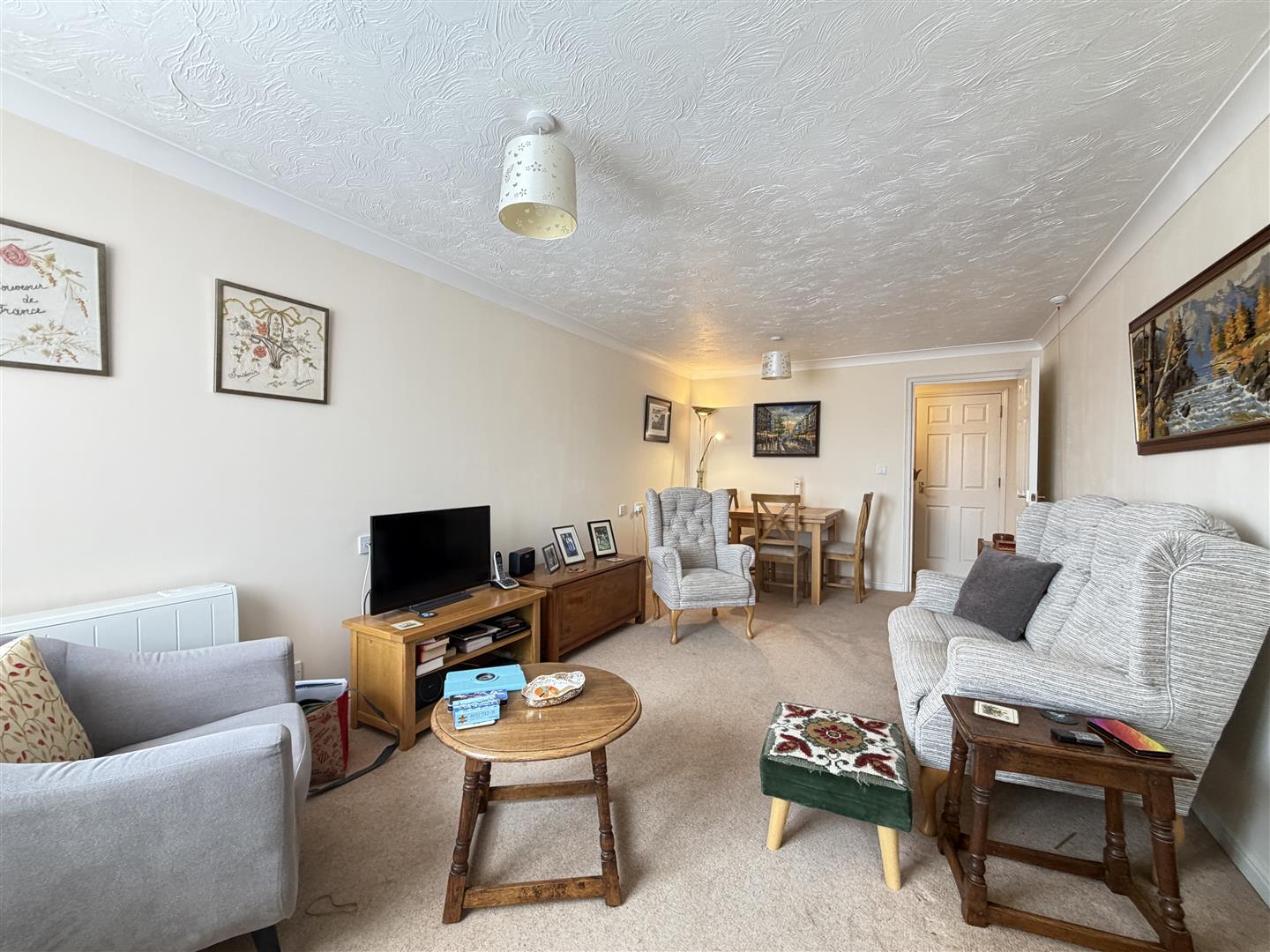 Montgomery Court, Coventry Road, Warwick 7