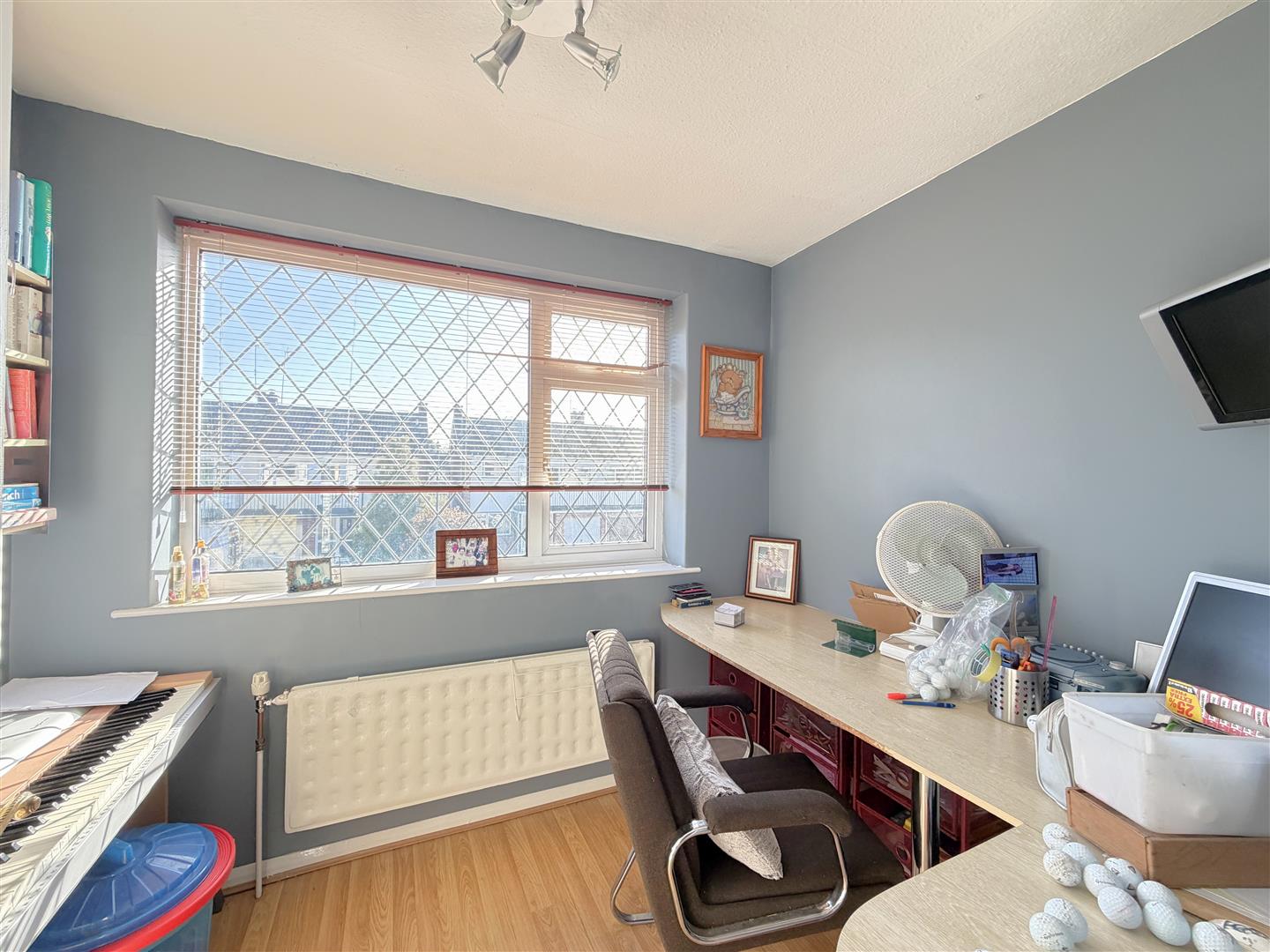 Leyfields Crescent, Warwick 12