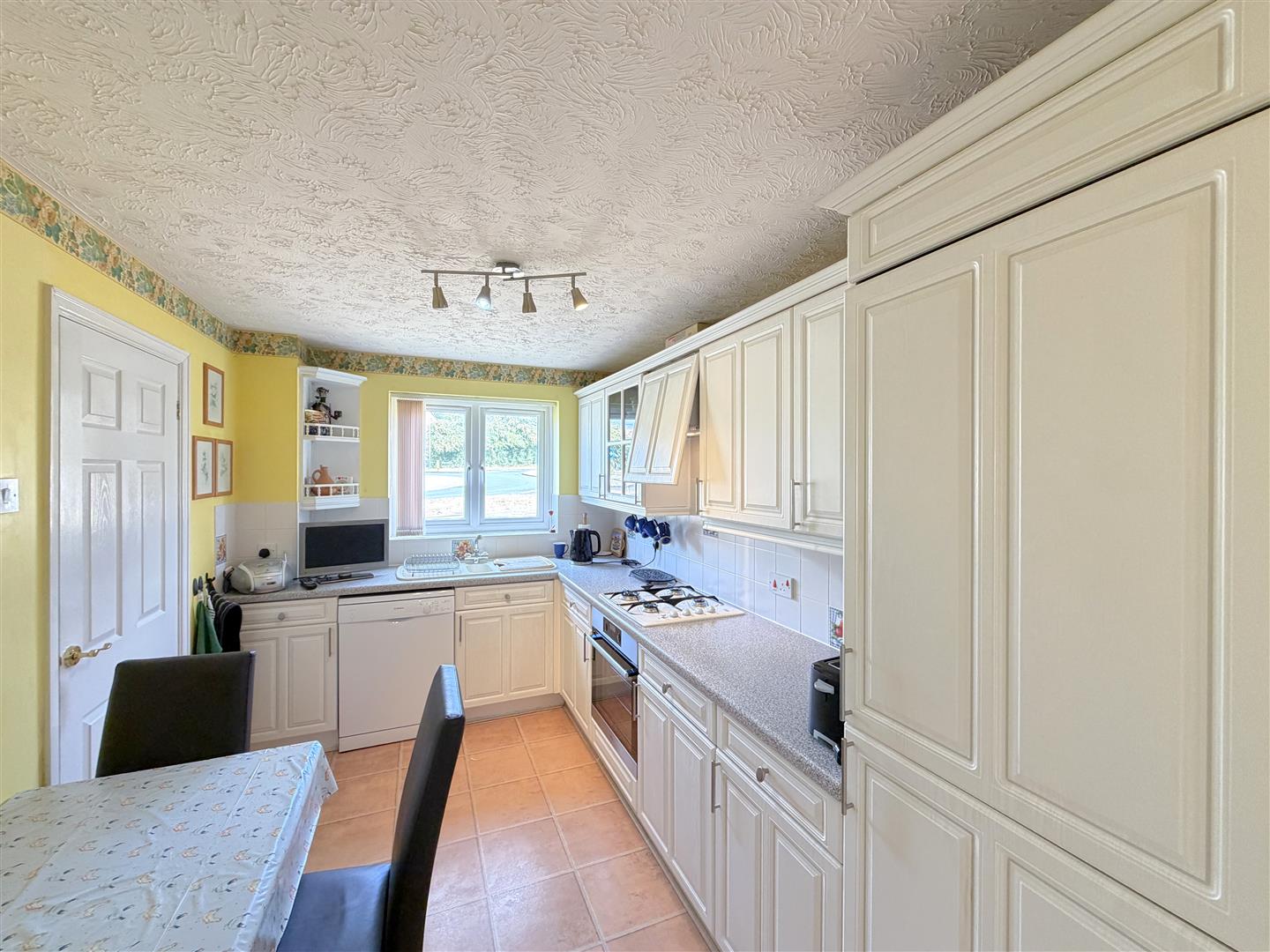 Tidmington Close, Hatton Park, Warwick 10