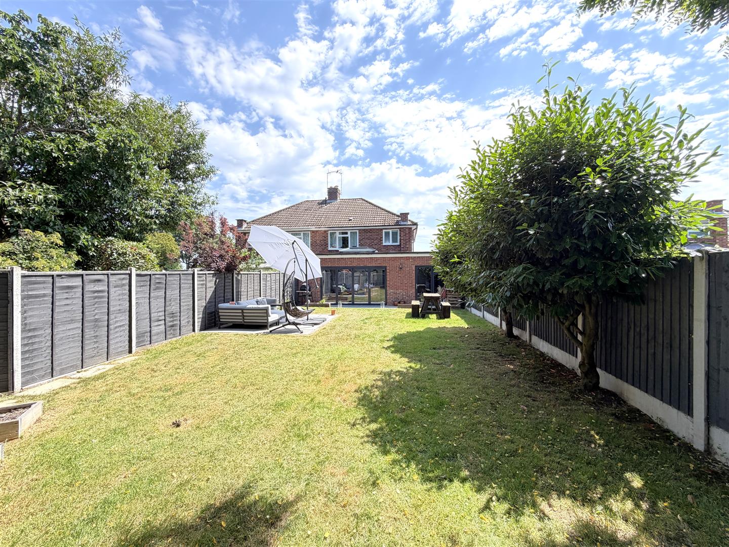 Highlands Close, Warwick 4