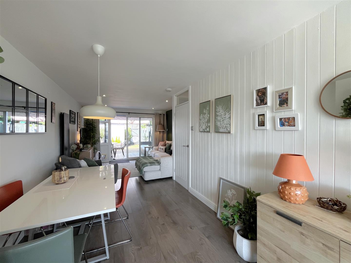 Fields Court, Off Cliffe Way, Warwick 7