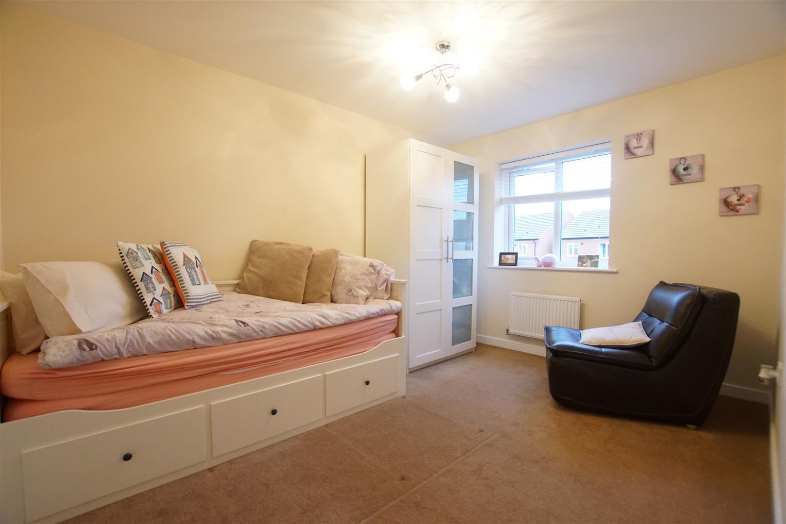 John Scott Way, Warwick 5