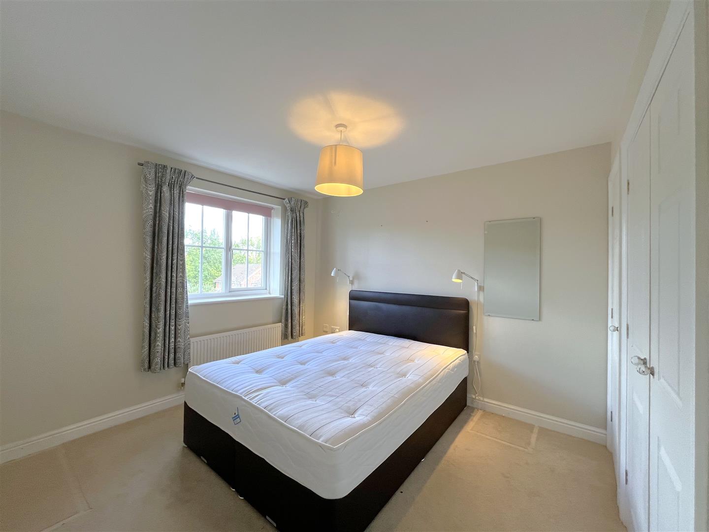 Wilmhurst Road, Warwick 12