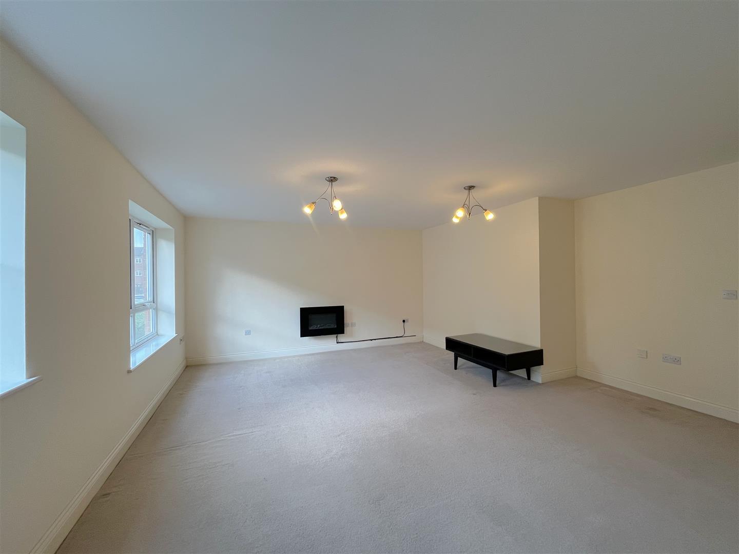 Cape Ct, Chandley Wharf, Warwick 7
