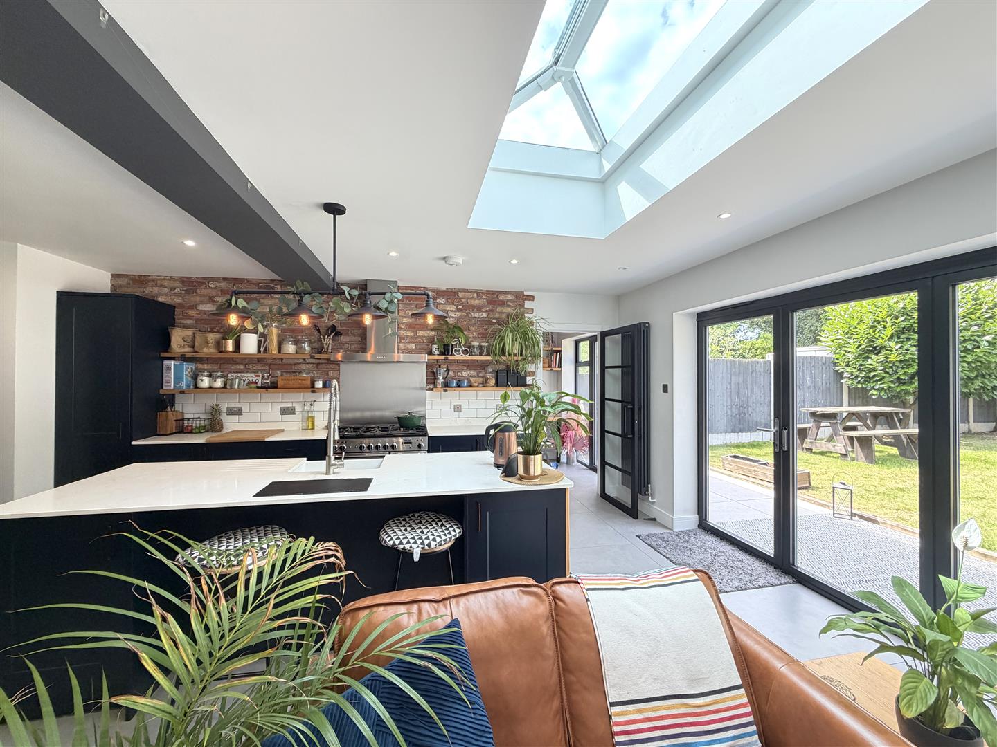 Highlands Close, Warwick 2
