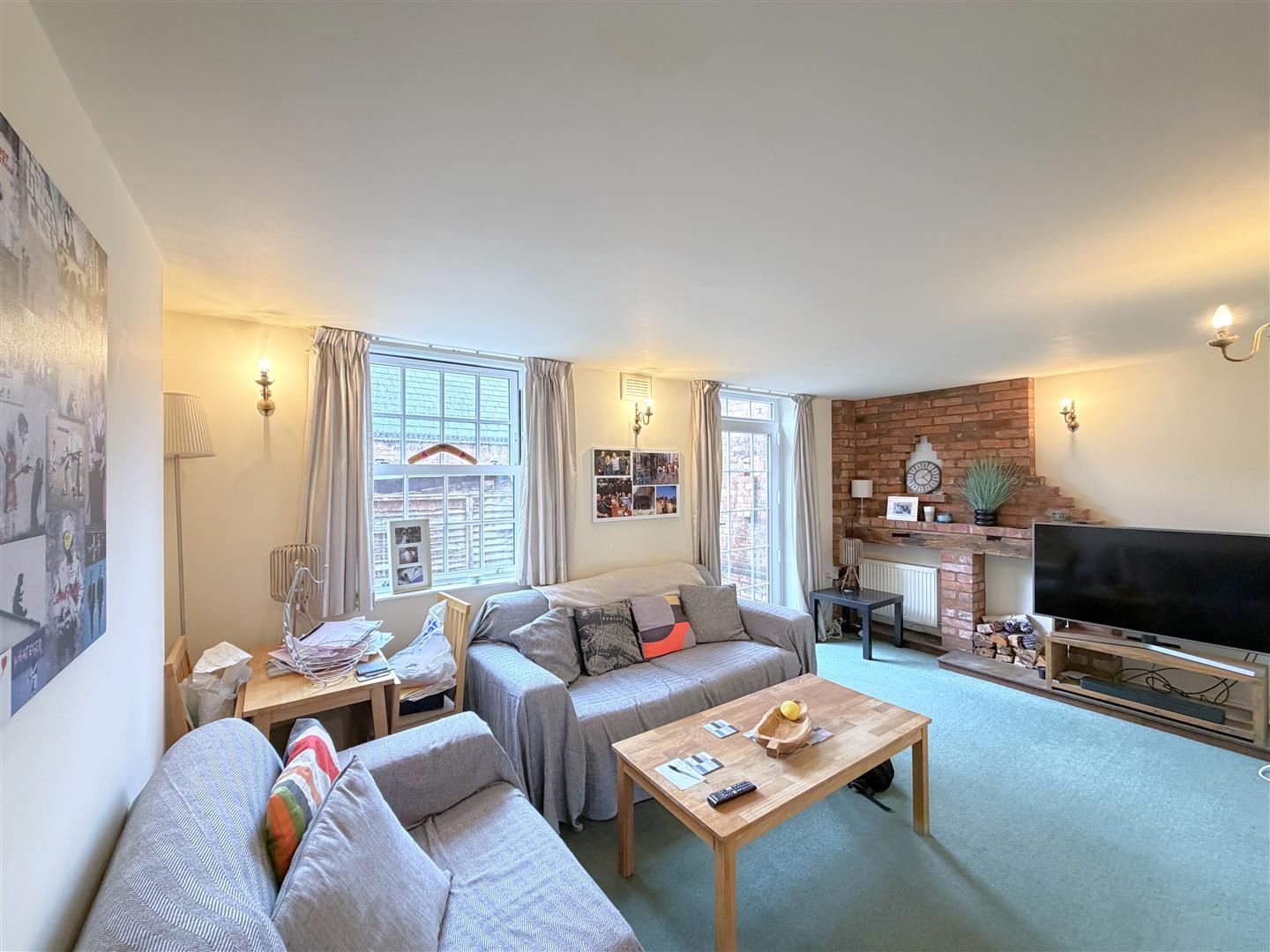 The Stables, Crompton Street, Warwick 2