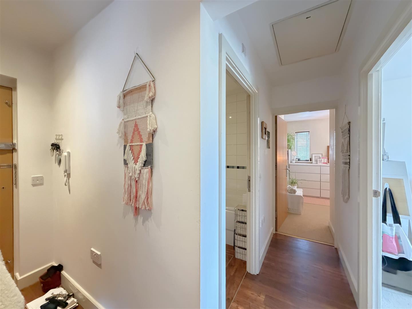 Coach House Mews, Coventry Road, WARWICK 5