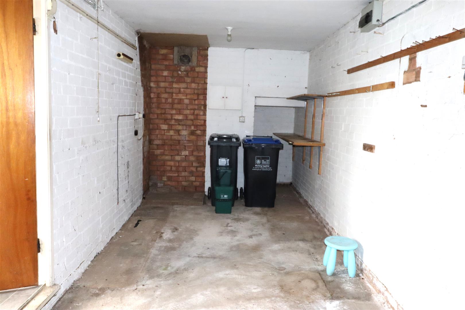 Cornwall Close, Warwick 9
