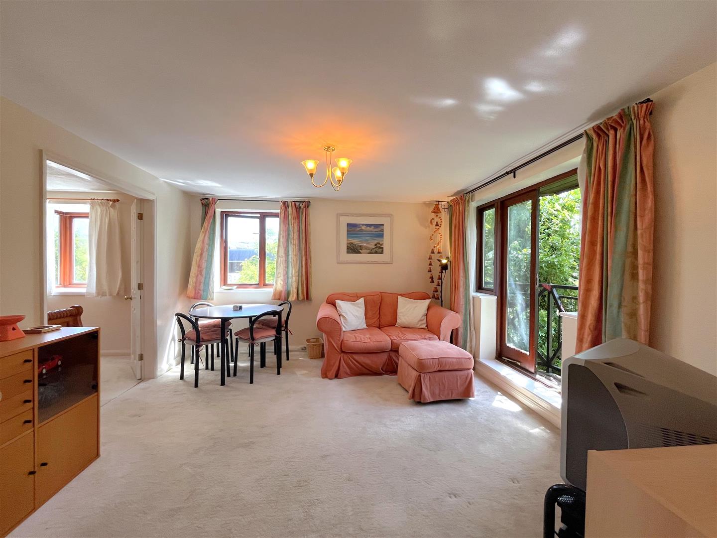 Wallace House, Lammas Walk, Warwick 5