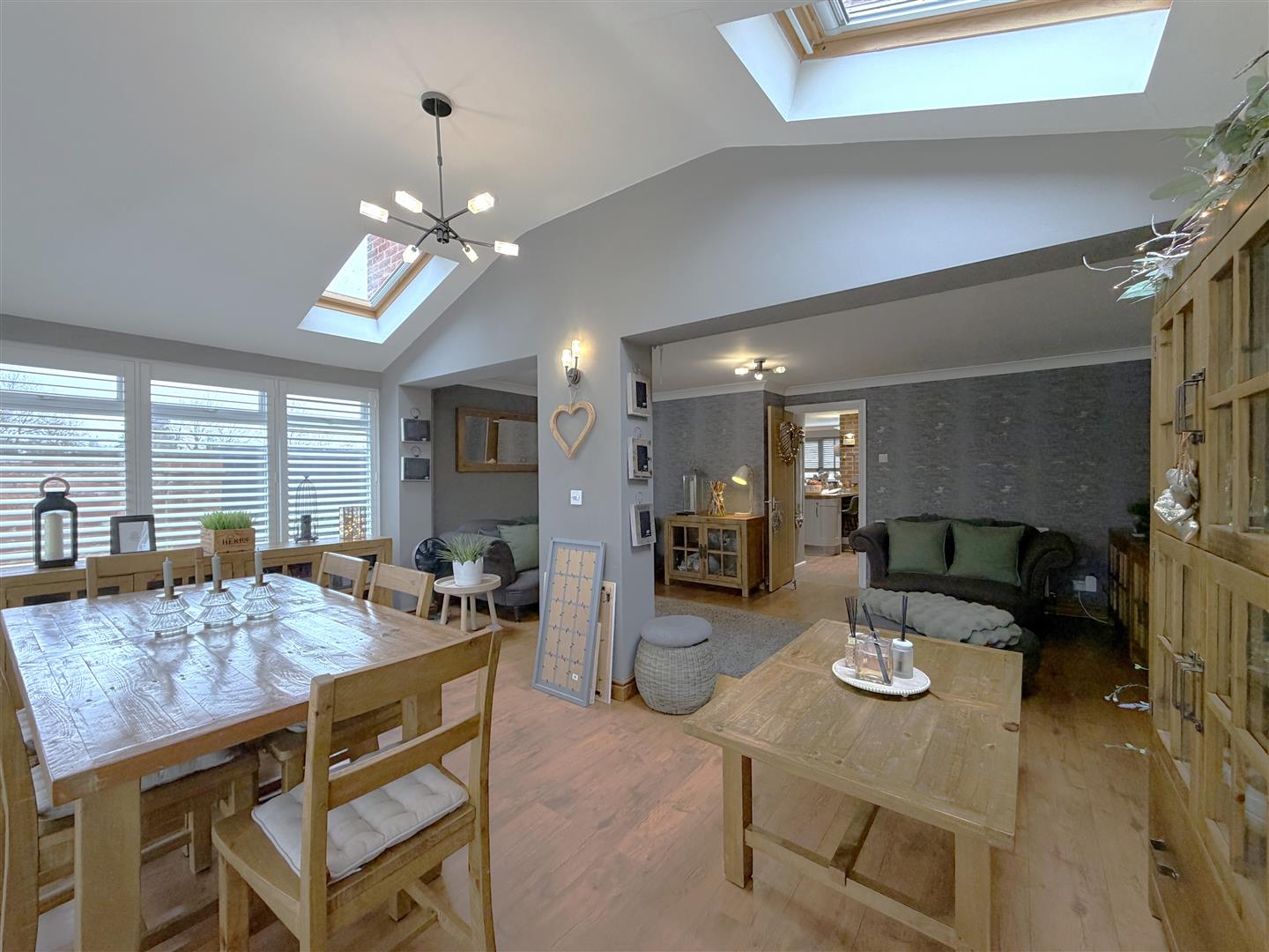 Exham Close, Woodloes Park, Warwick 3