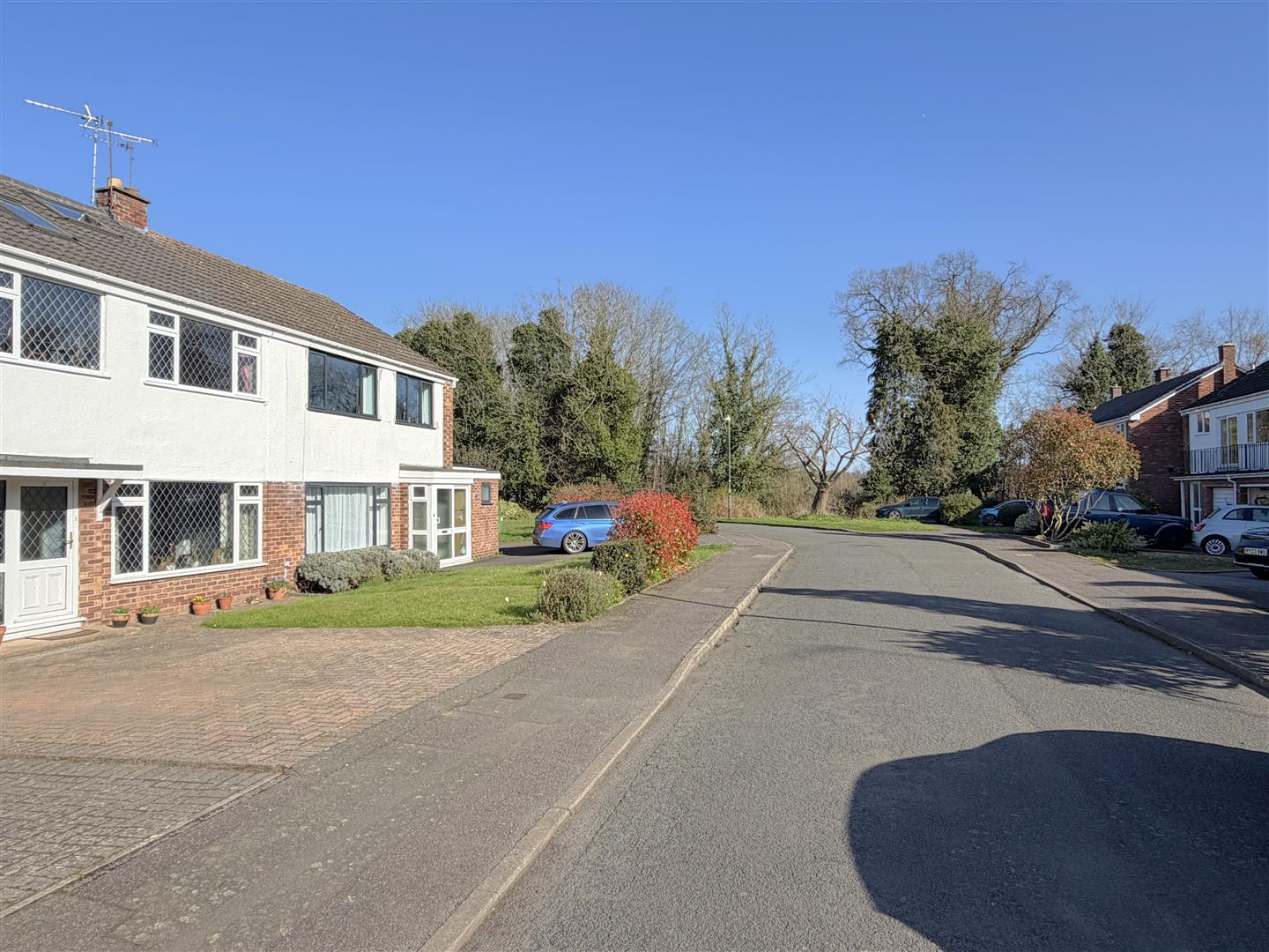 Leyfields Crescent, Warwick 2