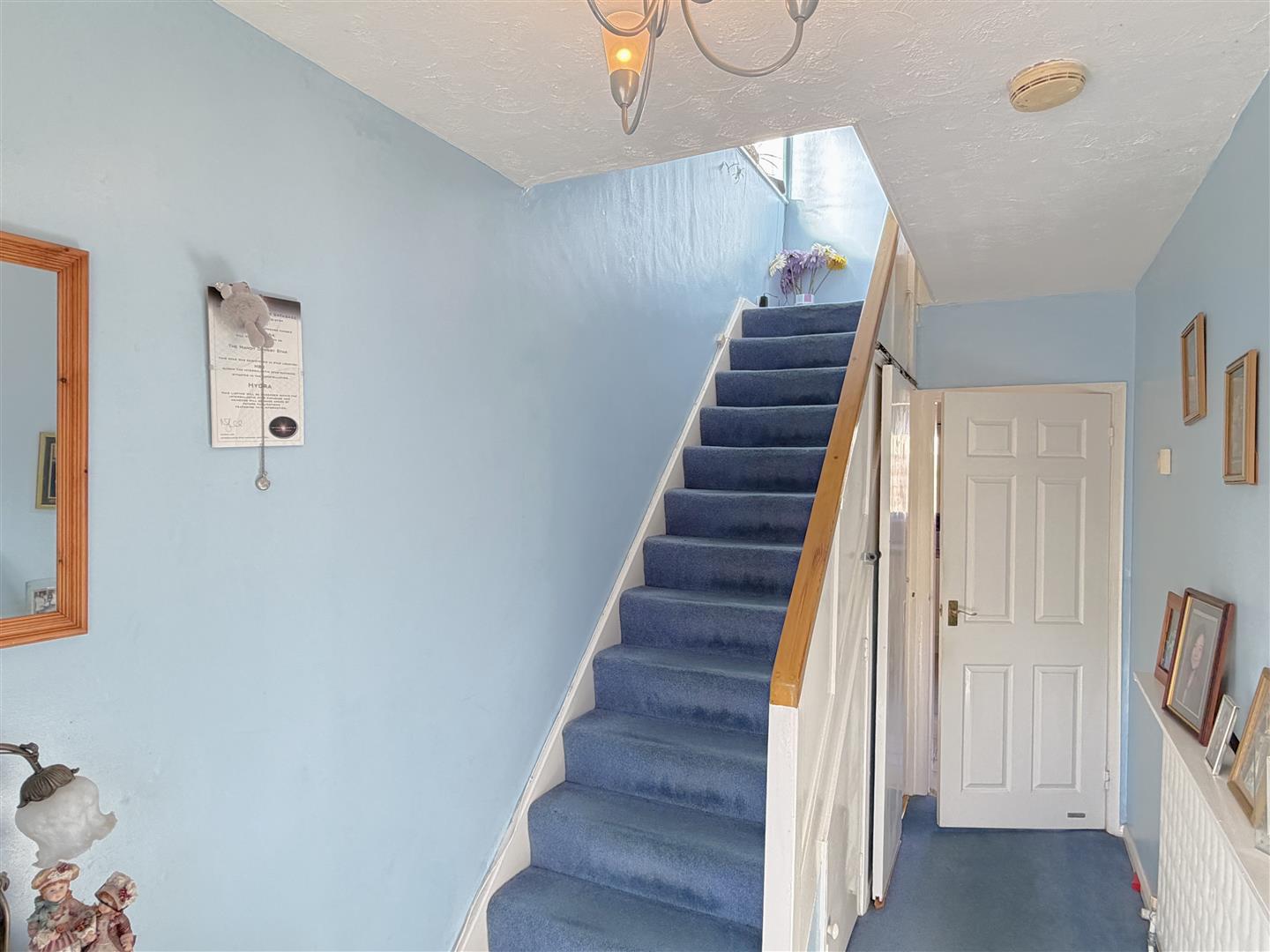 Leyfields Crescent, Warwick 10