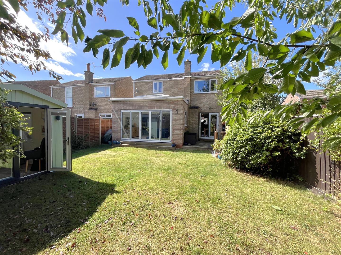 Marten Close, Hampton Magna, Warwick 19