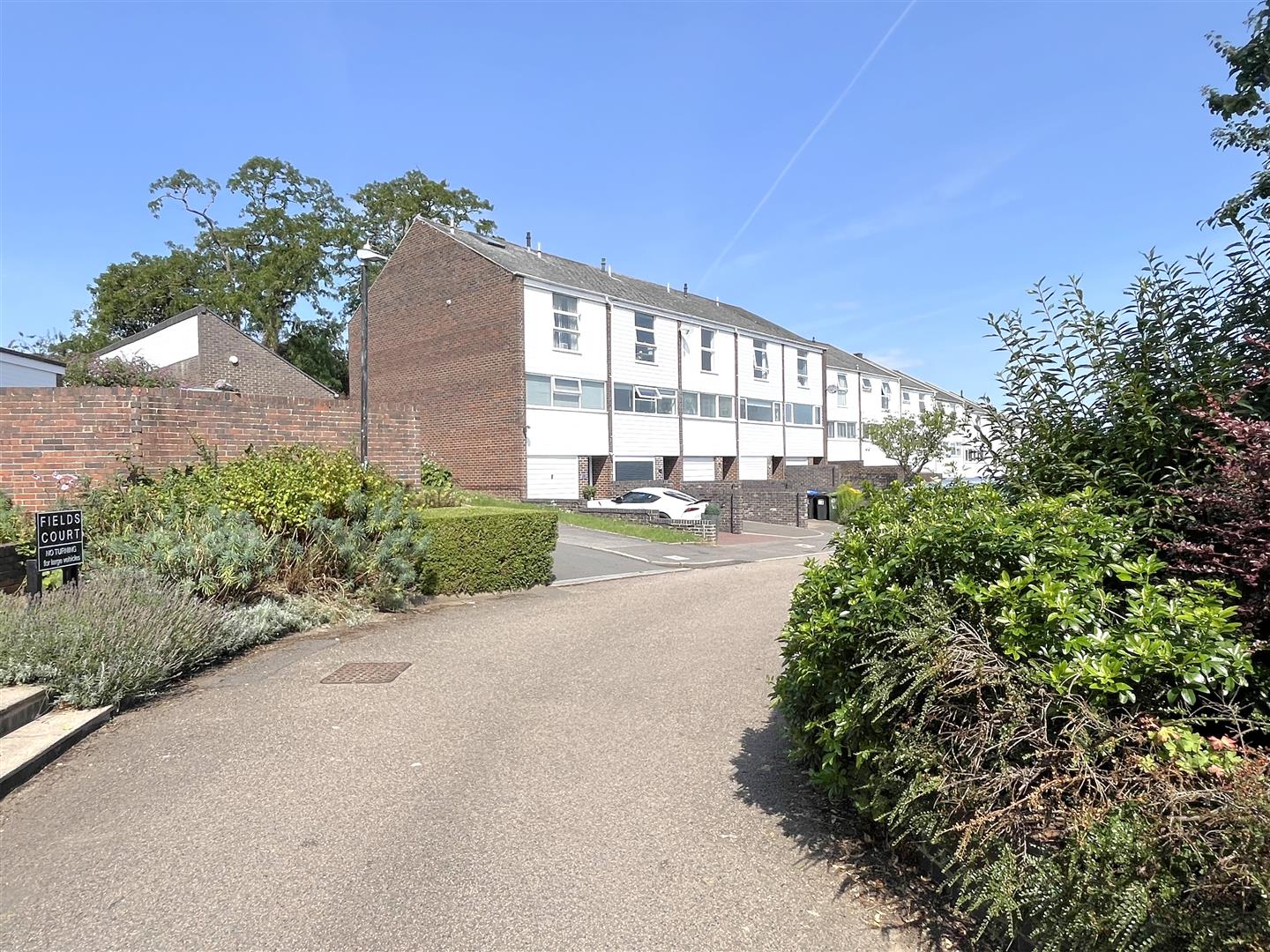 Fields Court, Off Cliffe Way, Warwick 1