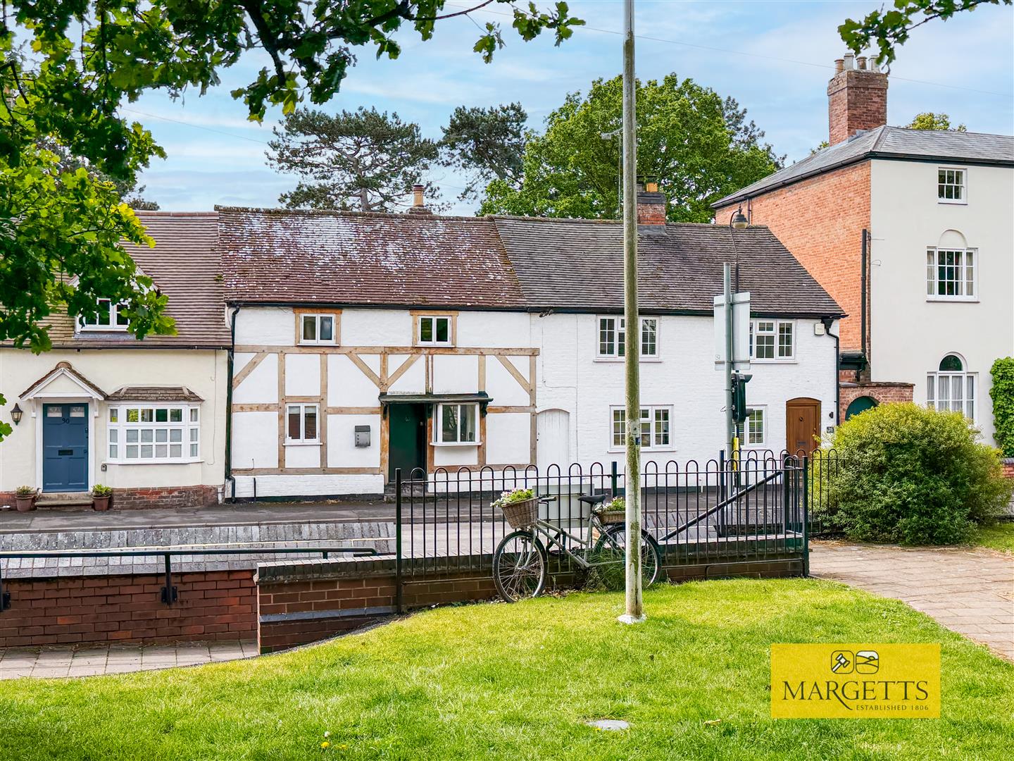 Church Street, Barford, nr Warwick 2