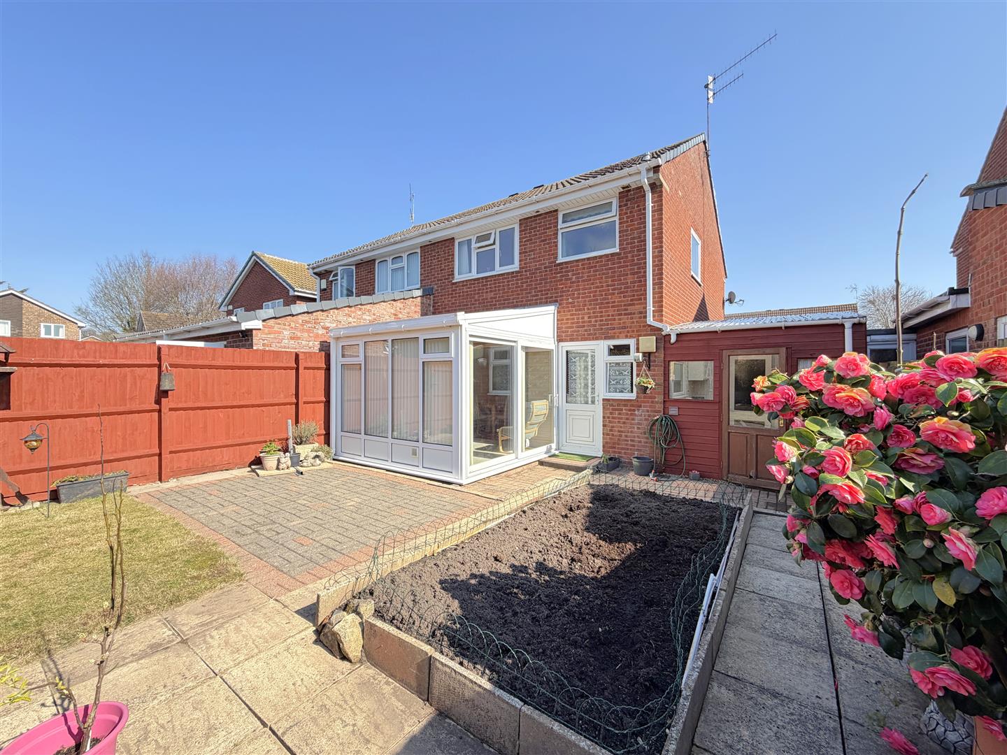 Makepeace Avenue, Woodloes Park, Warwick 2