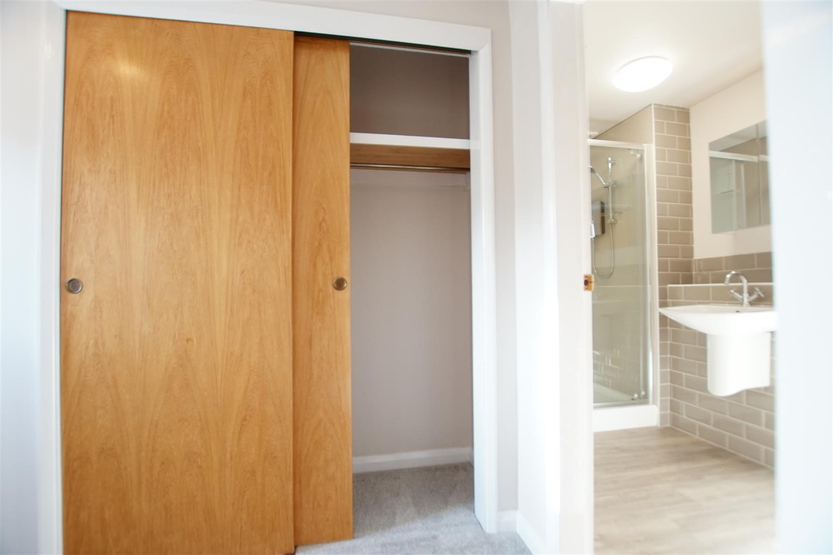 Spring Pool, Off Cape Rd, Warwick 6