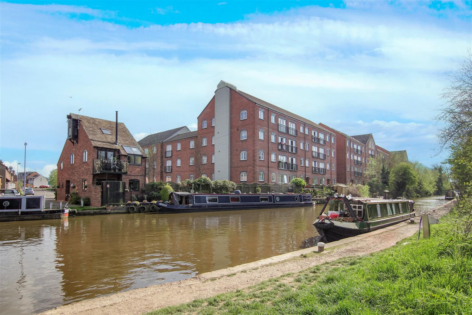 Chandley Wharf, Warwick 1