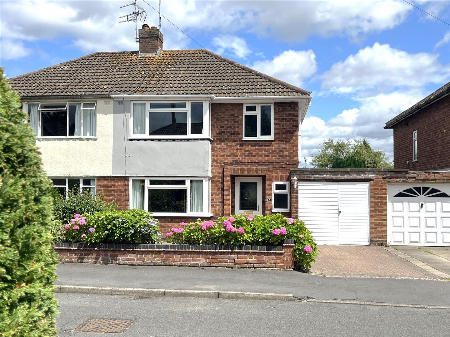 Cliffe Way, Warwick