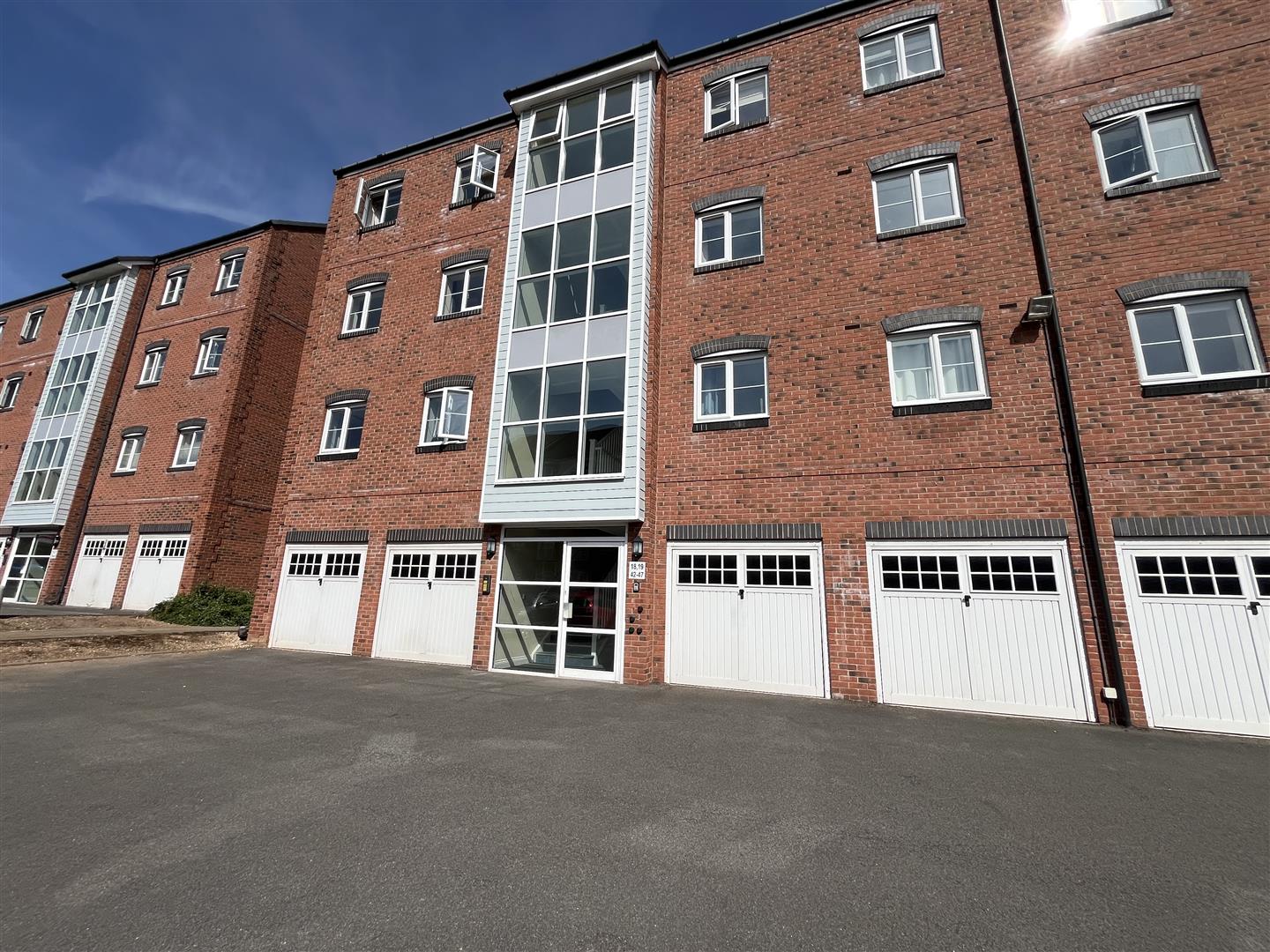 Chandley Wharf, Warwick 3