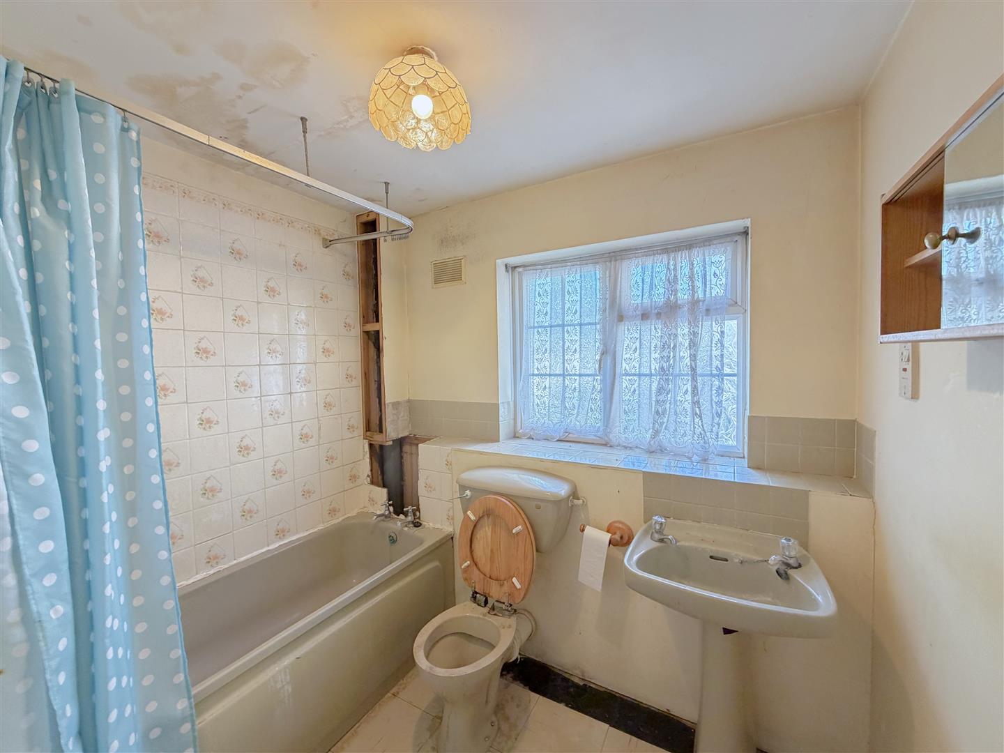 Leycester Place, Central Warwick 11