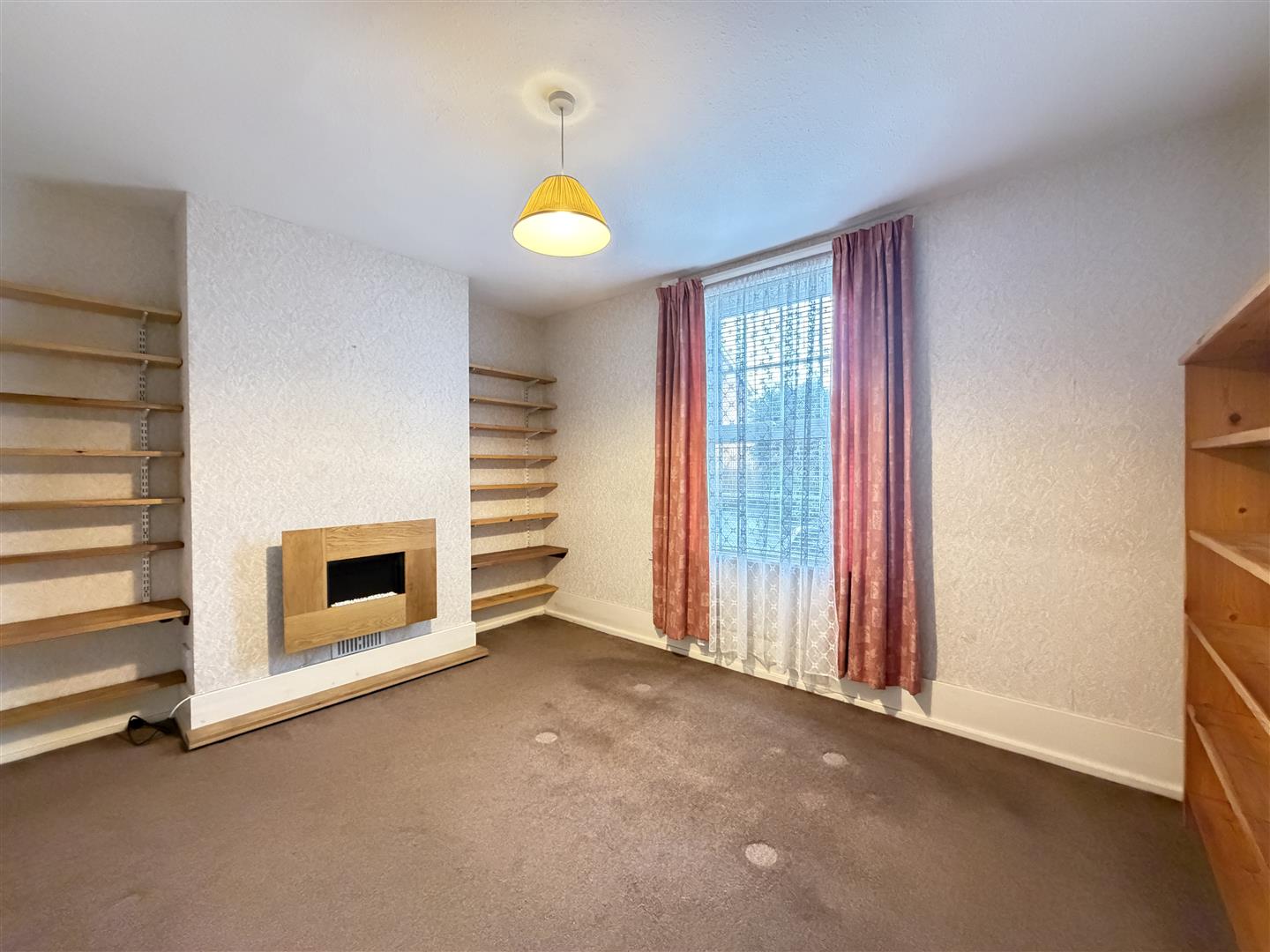 Hill Street, Warwick 8