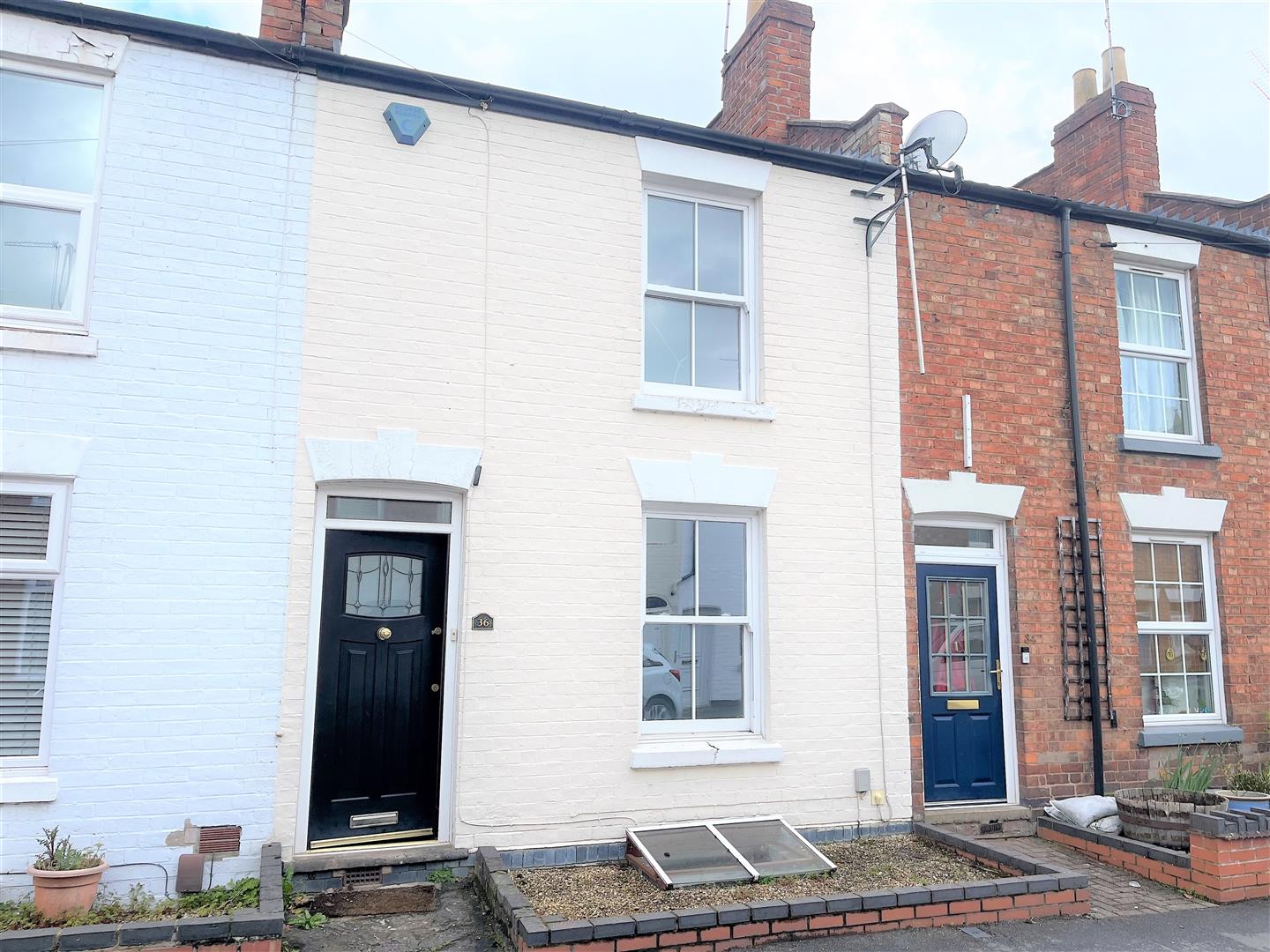 Guy Street, Warwick