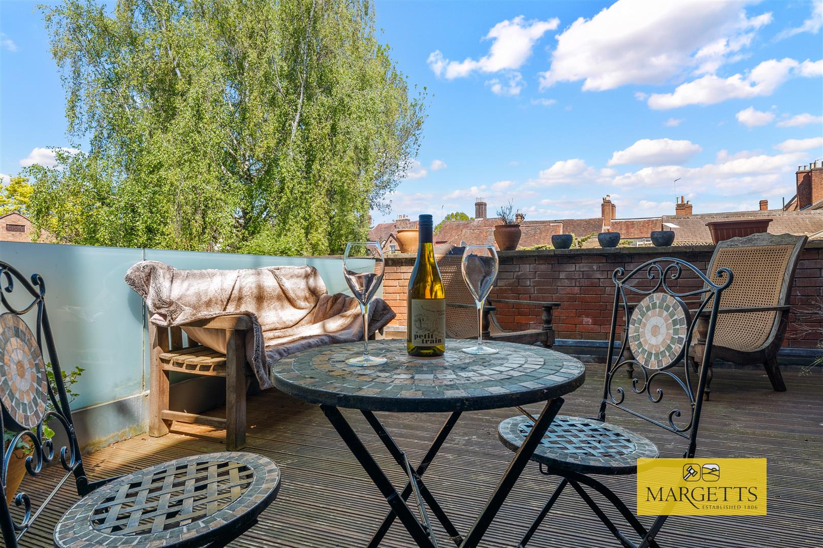 Swan Court, Swan Street, Warwick 24