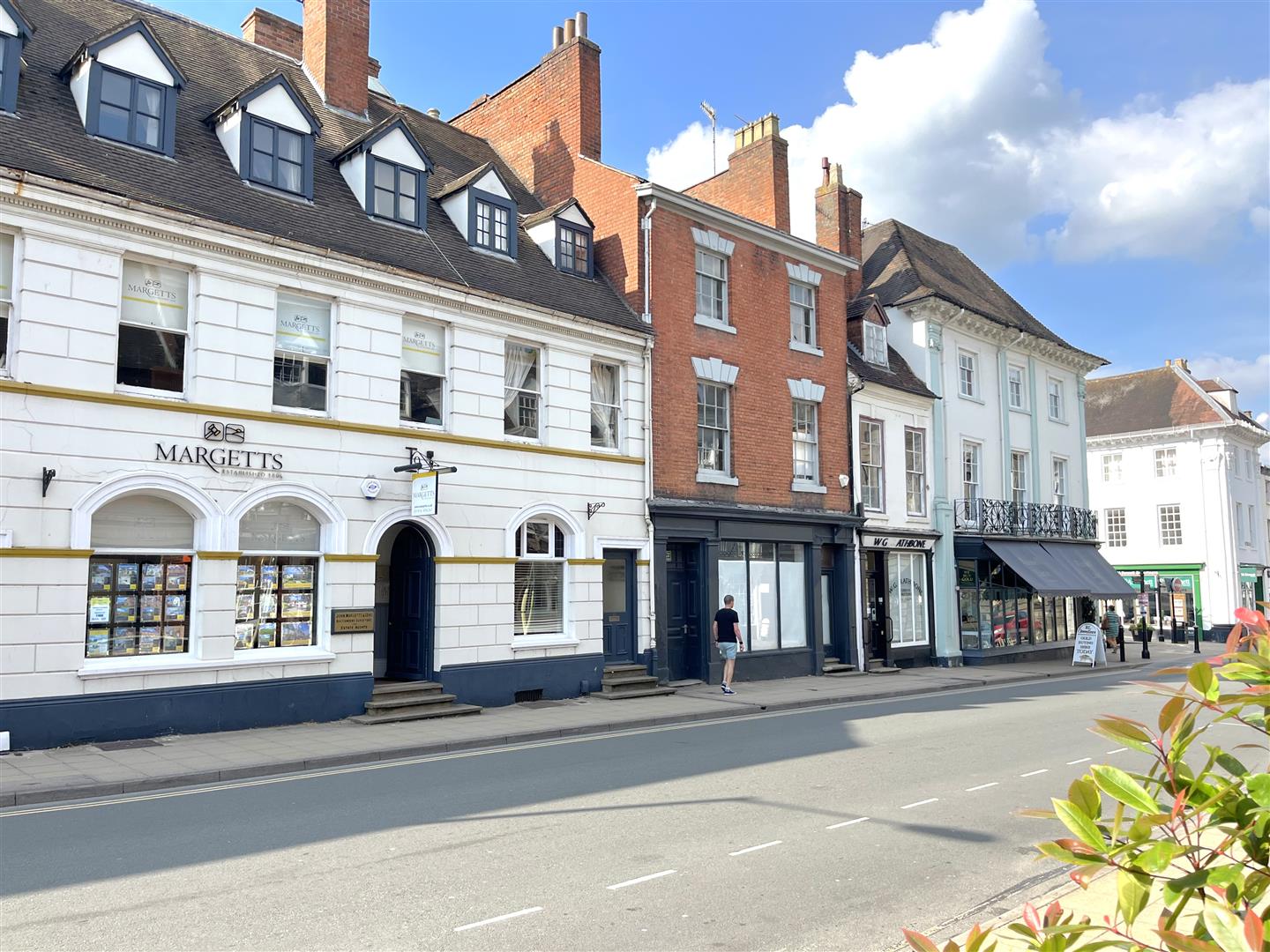 High Street, Warwick 1