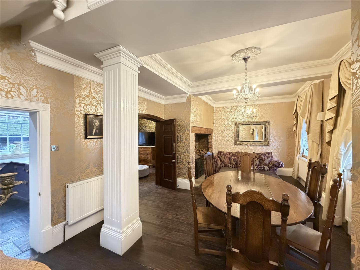 High Street, Warwick 3