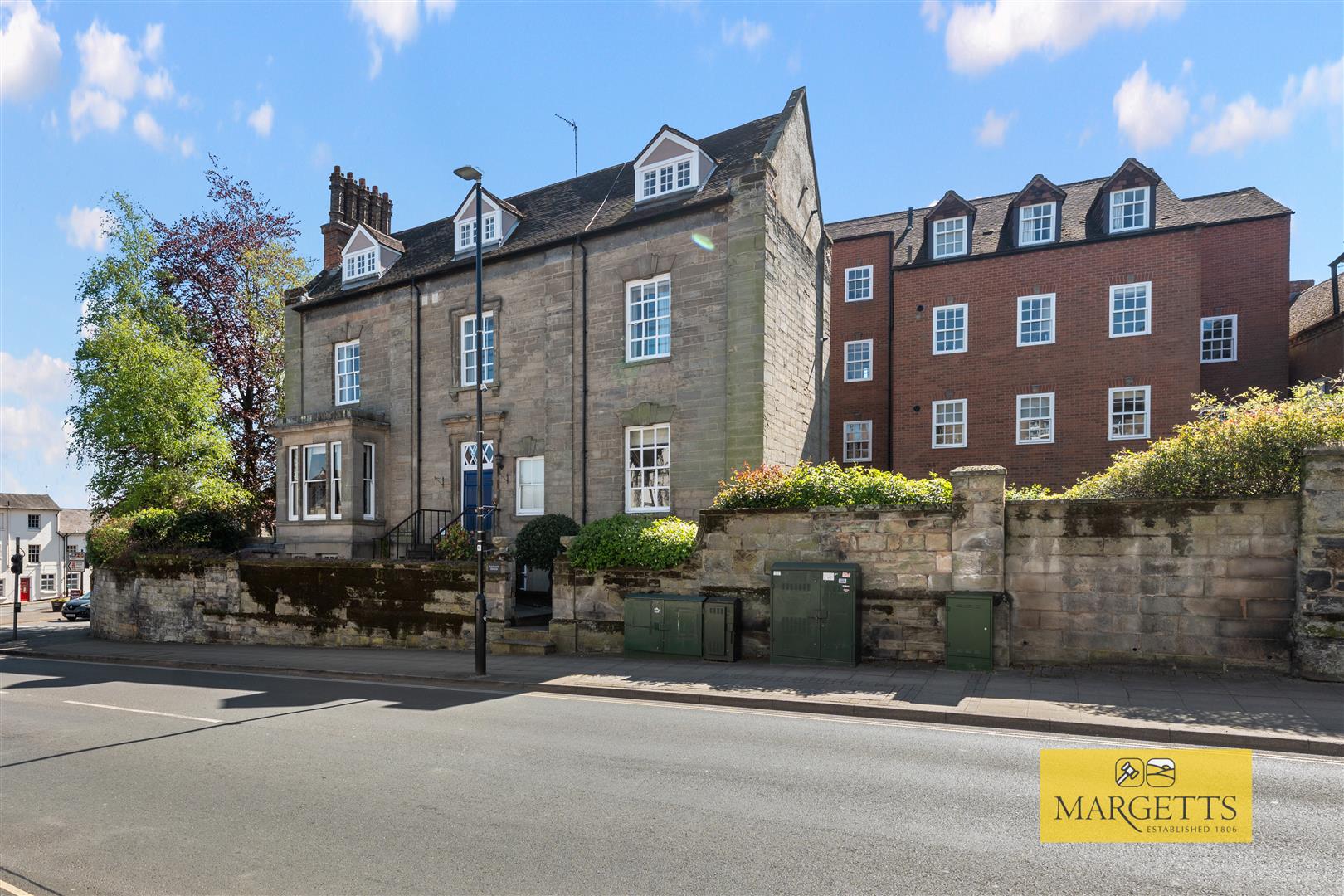 Eastgate House, Castle Lane, Warwick 2