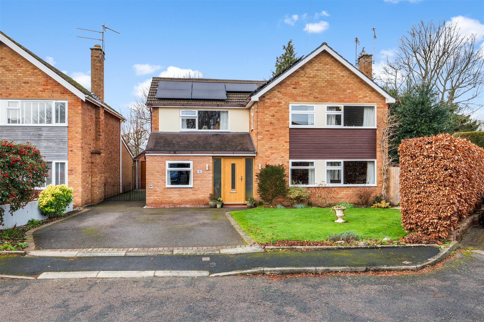 Fairfax Close, Barford, Warwick