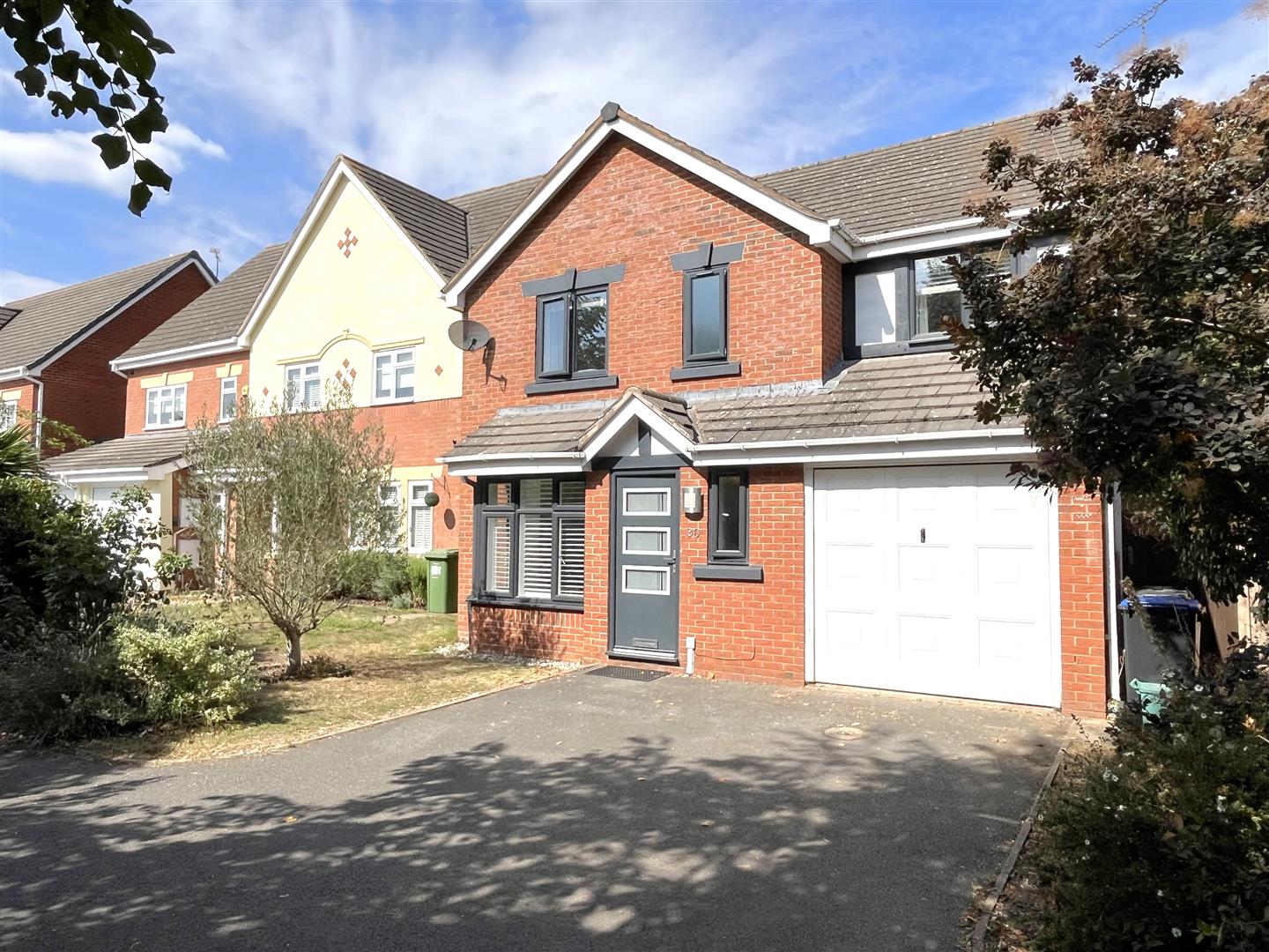 Bolingbroke Drive, Heathcote, Warwick