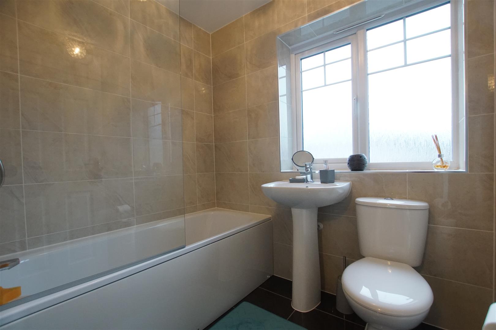John Scott Way, Warwick 8