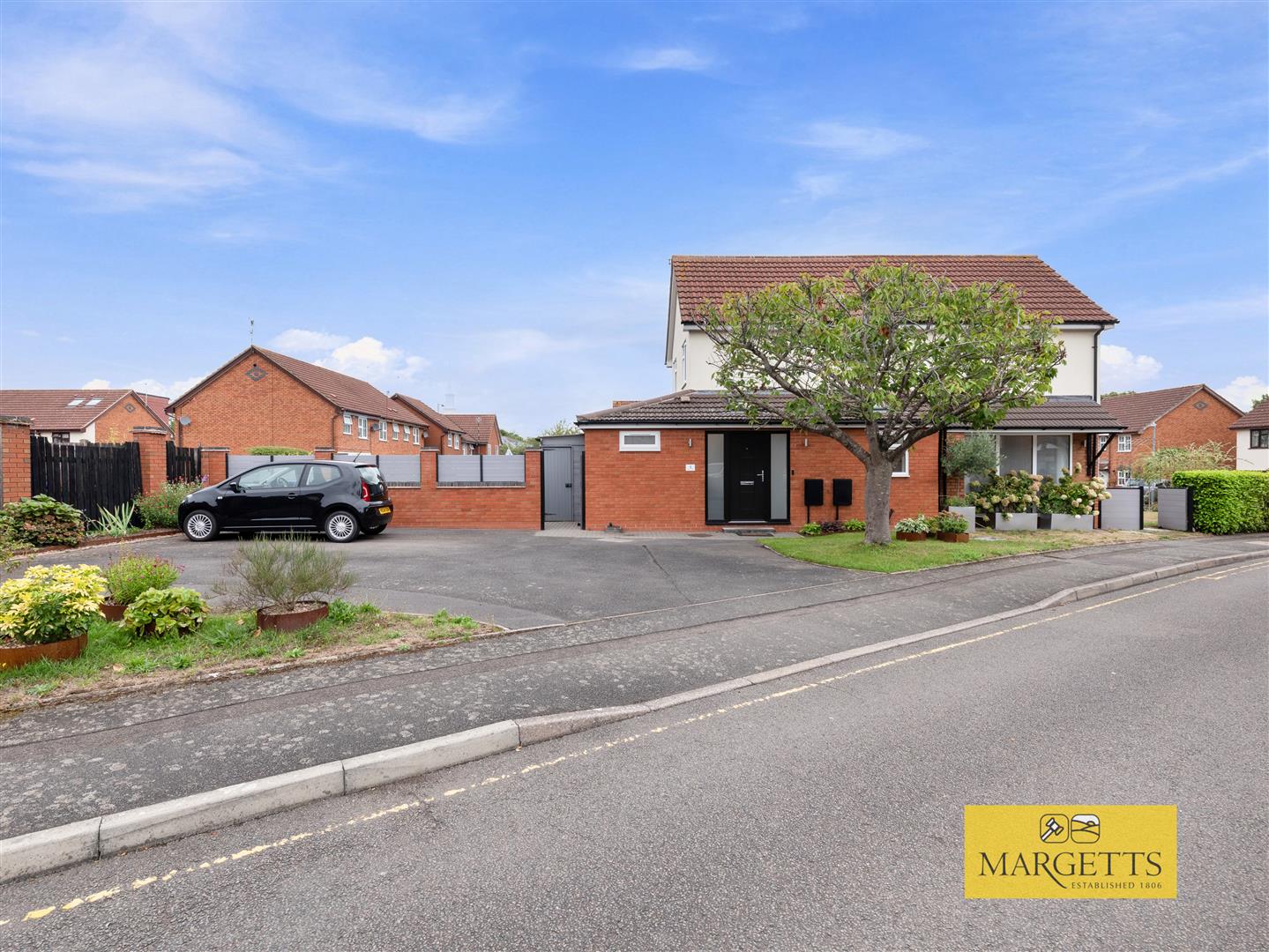 Mallory Drive, Warwick 1