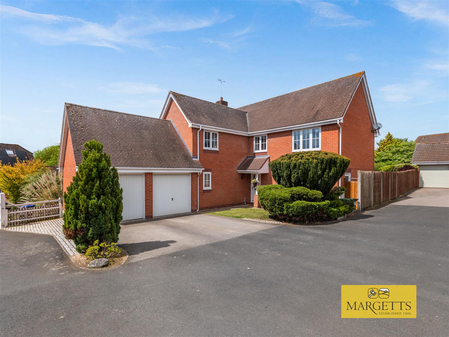 Ilmington Close, Hatton Park, Warwick