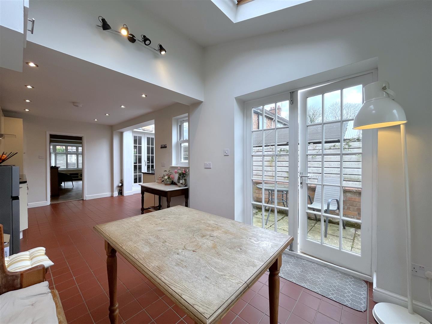 Woodcote Road, Warwick 9