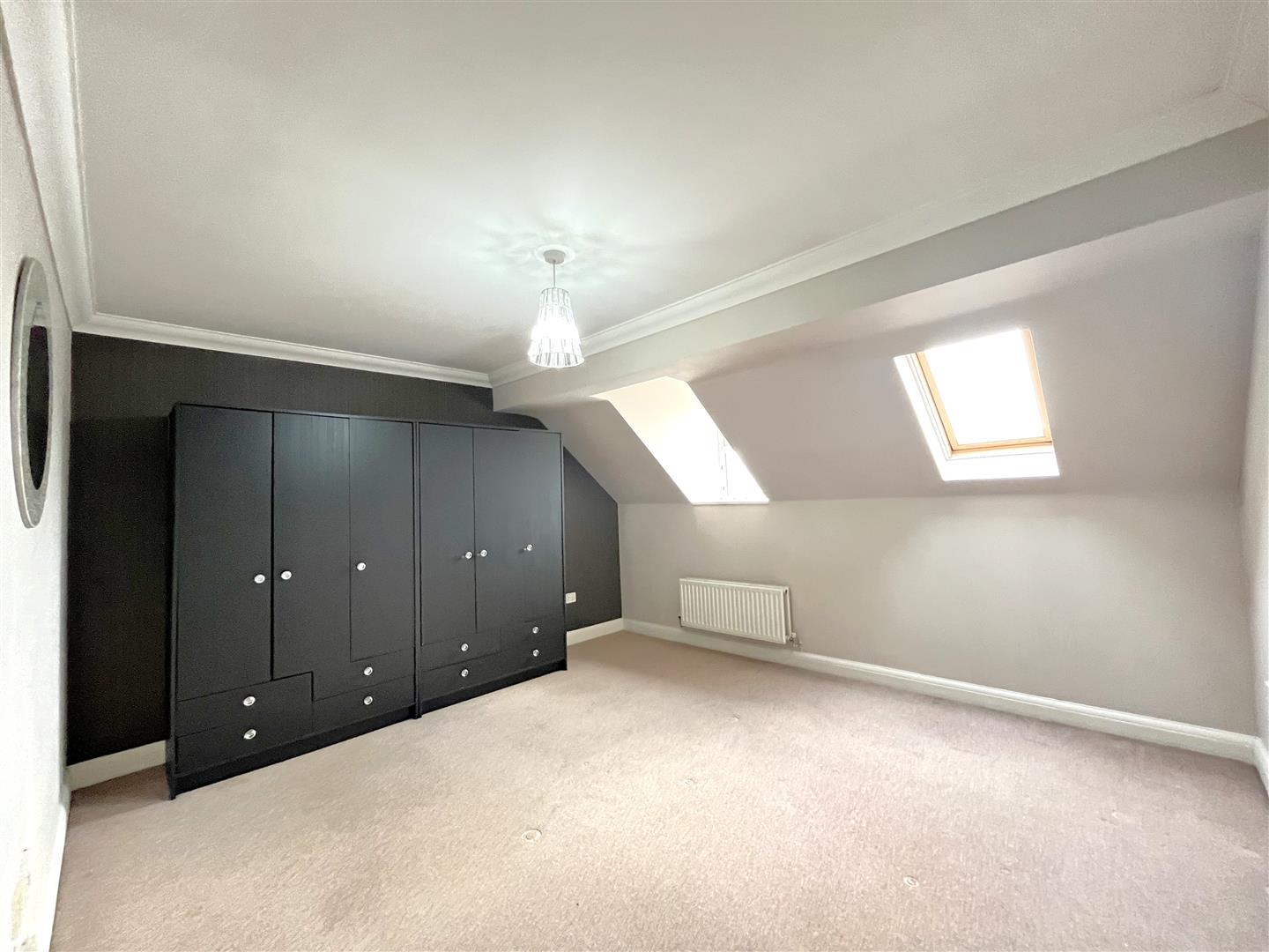 Charter Approach, Off West St, Nr Central Warwick 9