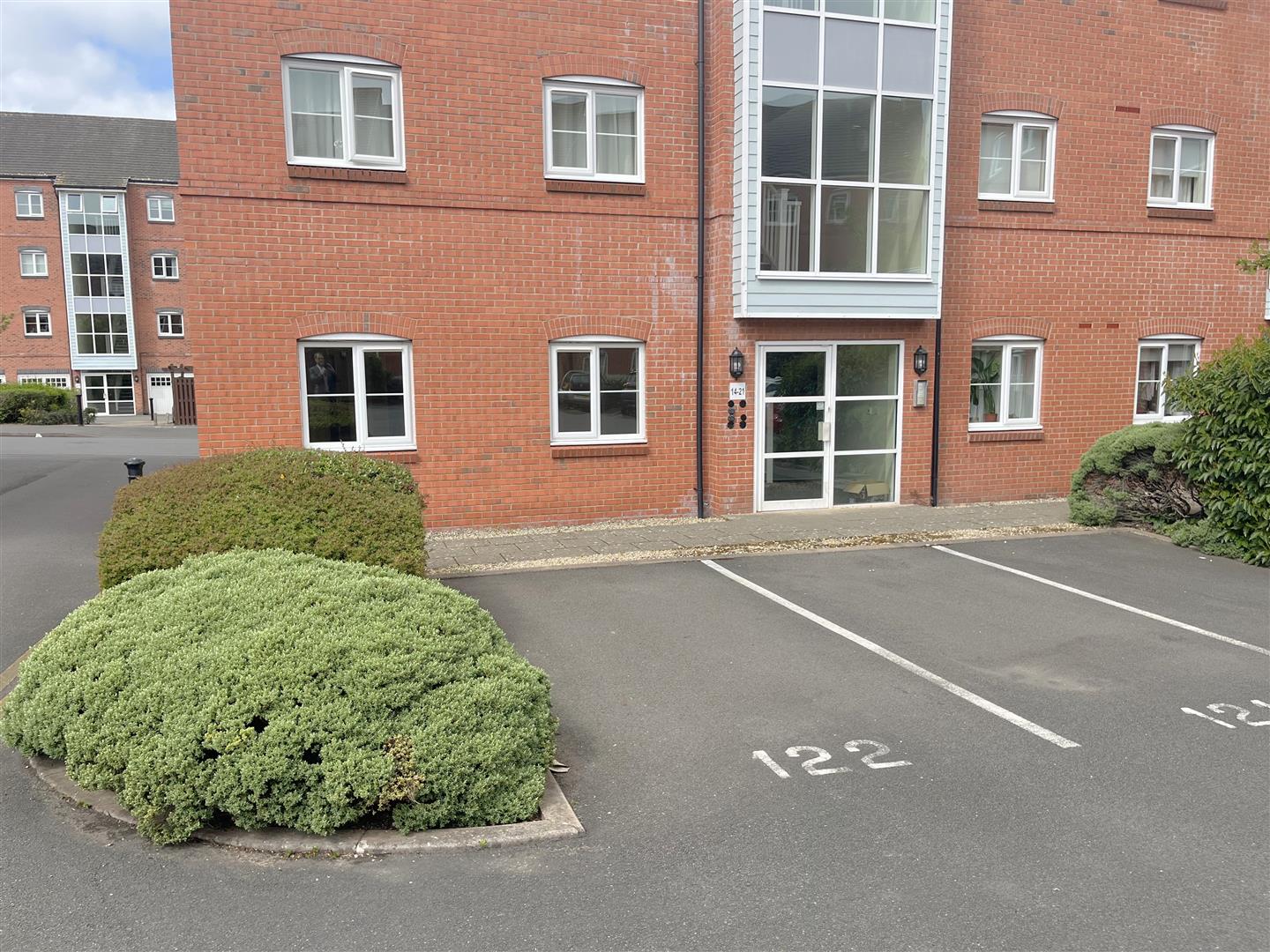 Cape Ct, Chandley Wharf, Warwick 4