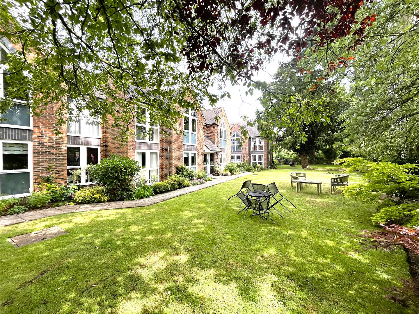 Coten End, Warwick