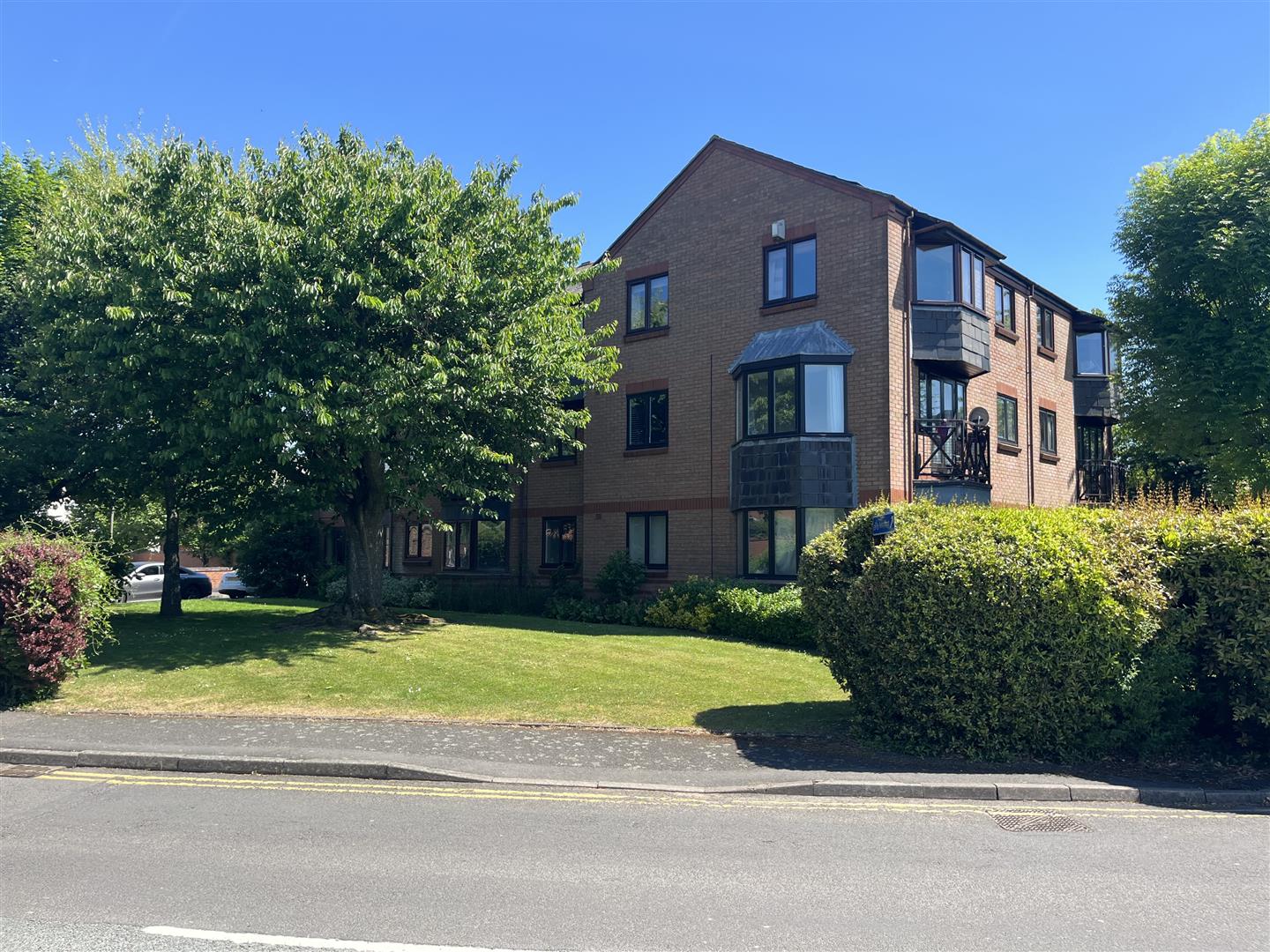 Wallace House, Lammas Walk, Warwick 14